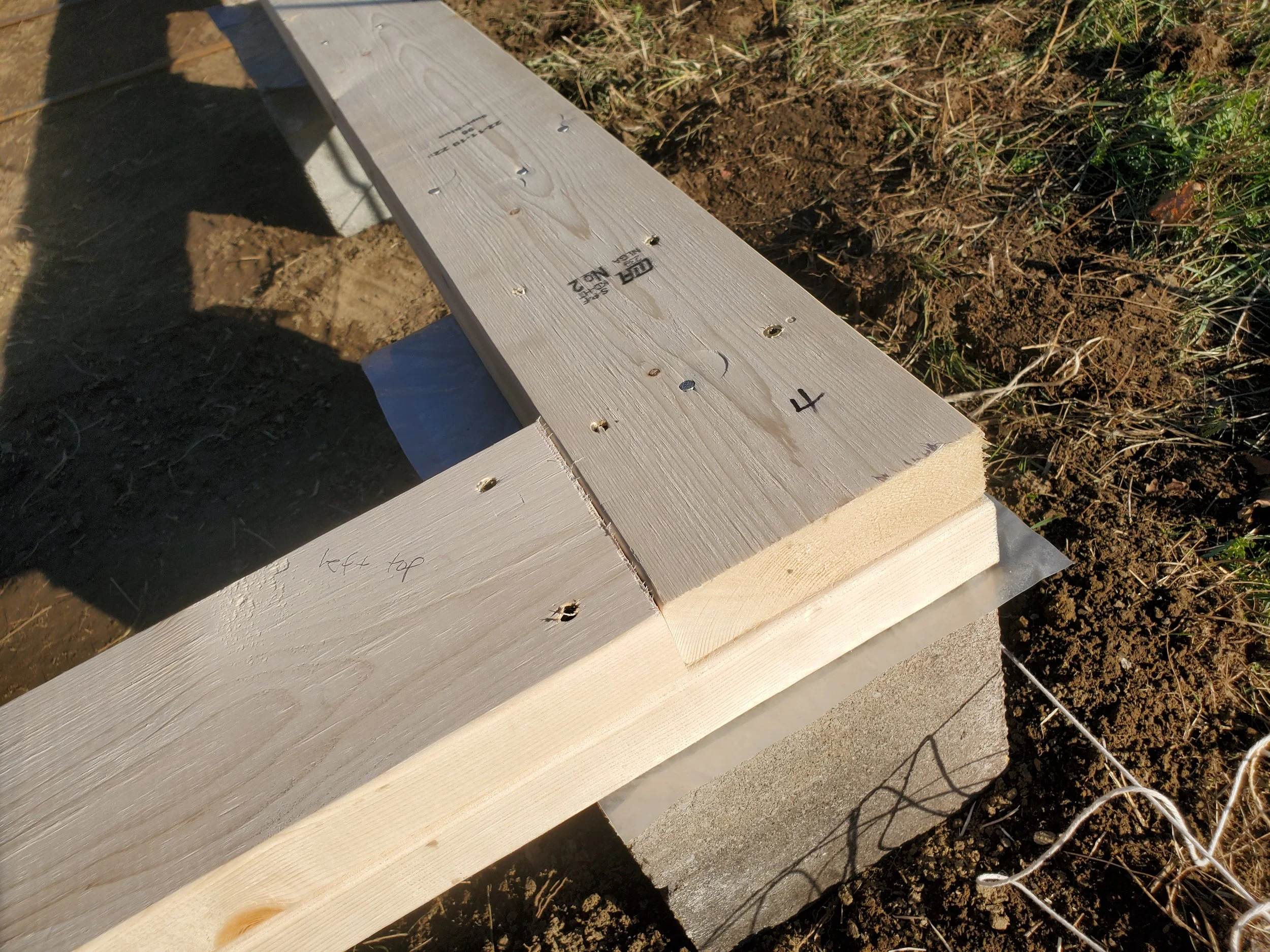 Close up view of the foundation corner (note interleaved footers)