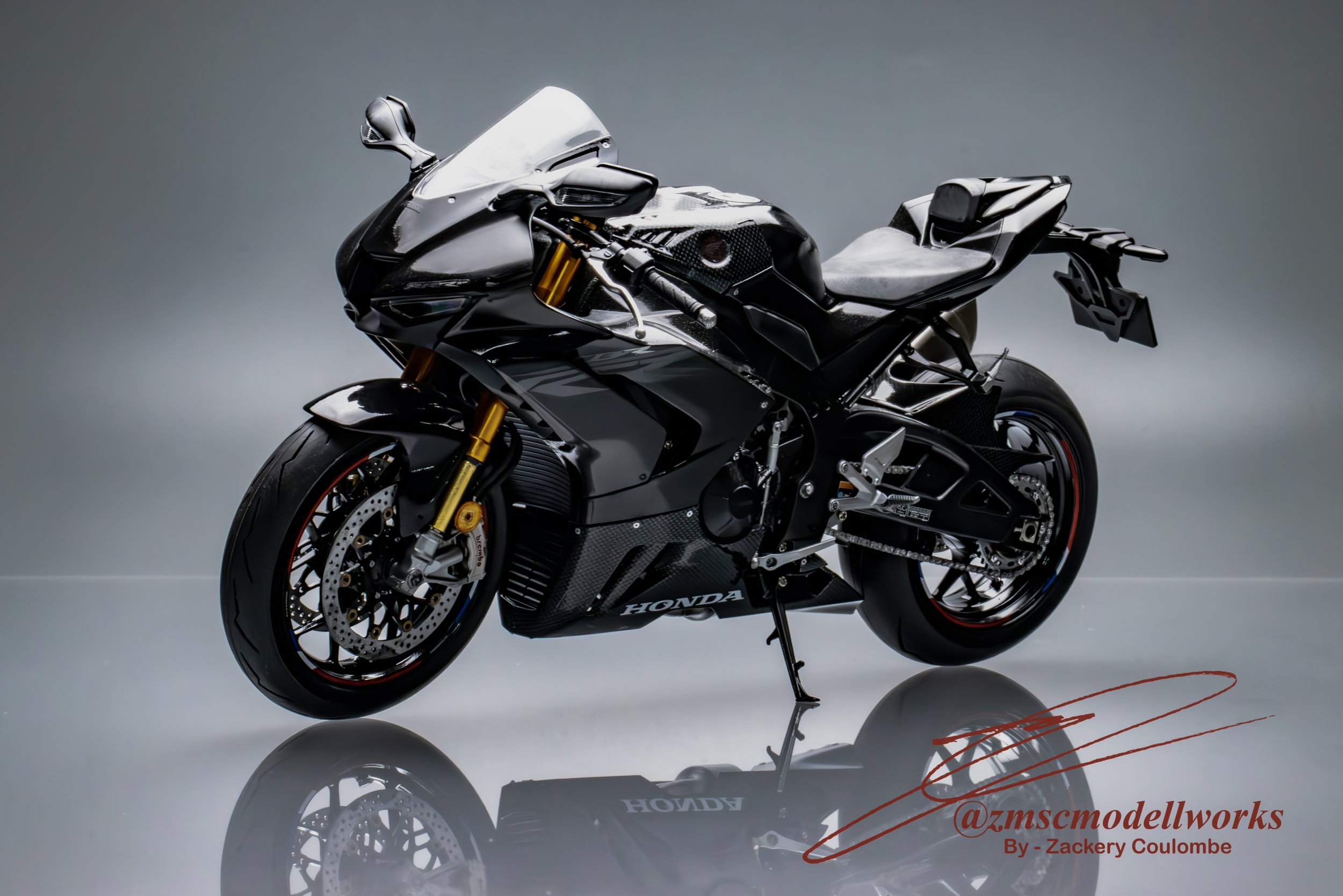 Honda_CBR_1000RR_Fireblade-01.jpg