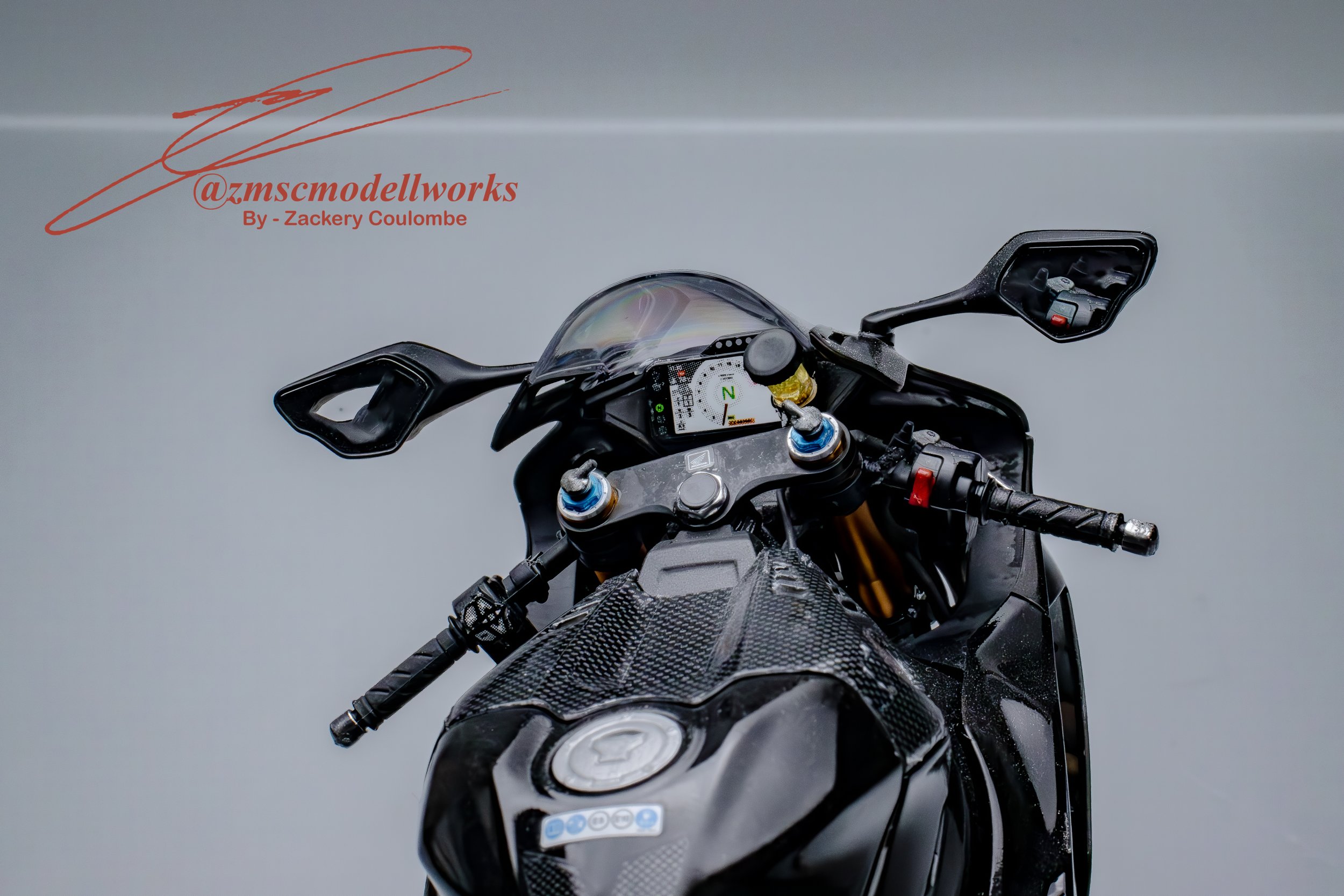 Honda_CBR_1000RR_Fireblade-15.jpg