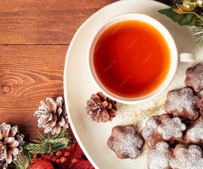 Start Your Day Strong This Holiday Season ☀️🎄

Small morning habits create big wellness wins.
Tips:
&bull; Drink water before coffee
&bull; Do light stretching
&bull; Eat a protein-rich breakfast
&bull; Set one intention for the day
#MorningWellness