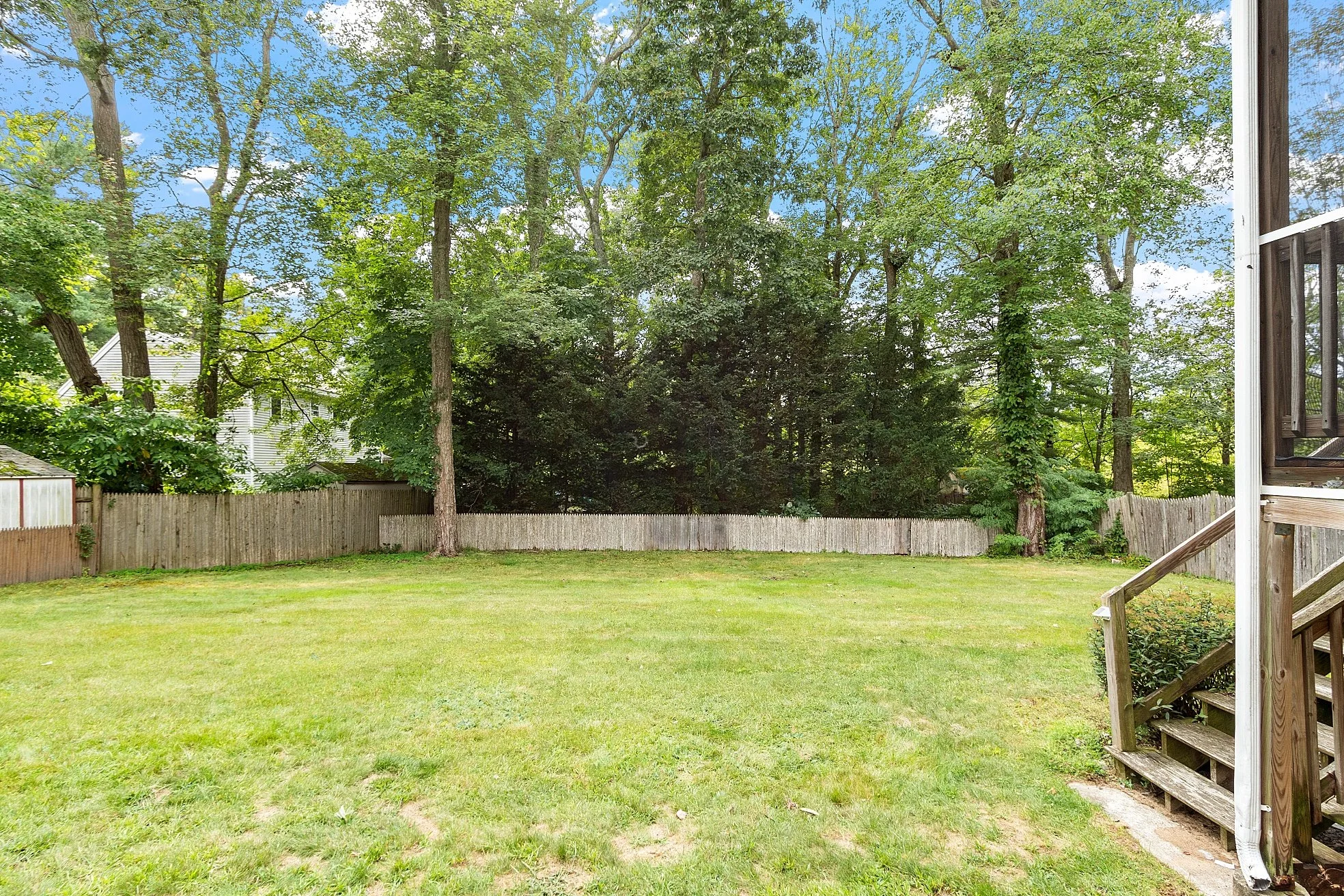 24 Hawthorne Road Norton Massachusetts Job 36531 0012 MLS.jpg