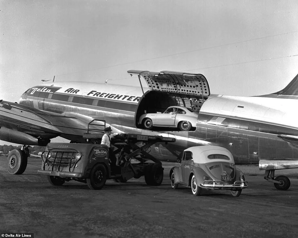 delta_airfreighter_porsche.jpg