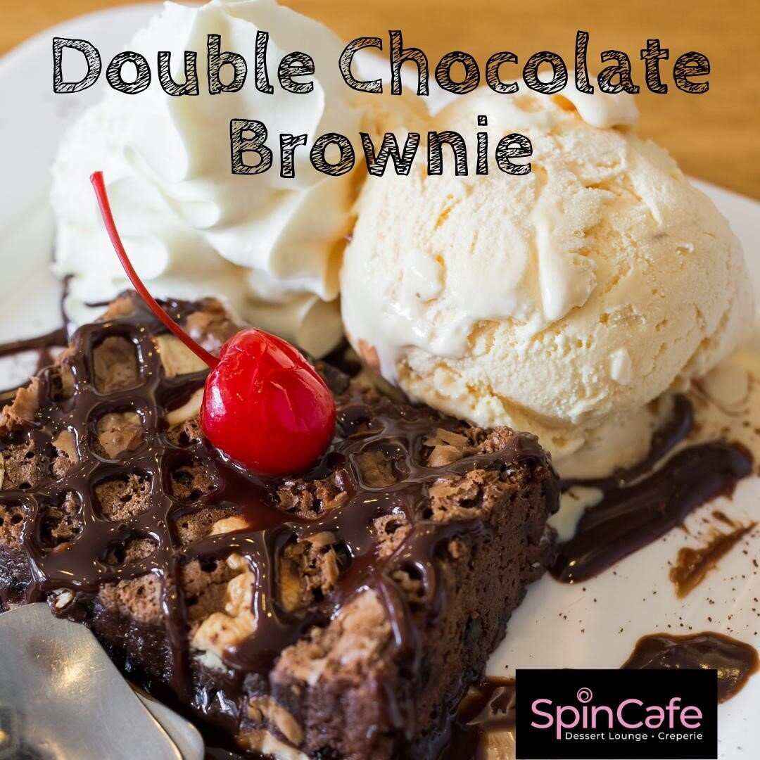-- 🍫DOUBLE CHOCOLATE BROWNIE 🍩-- 
If you like brownies, you'll love our Double Chocolate Brownie.🍫 A warmed brownie with a scoop of of Vanilla ice cream🍨 on top and a drizzle of fudge sauce.😋
--
#brownie #chocolate #vaughanrestaurants #vaughanre
