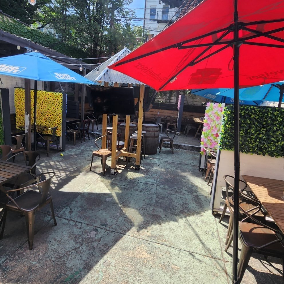 Happy Sunday-Funday!!! Come enjoy some delicious brunch and maybe a few frozen cocktails on our back patio. We have lots of umbrellas so you can still enjoy this beautiful day with a little bit of shade to keep you cool.