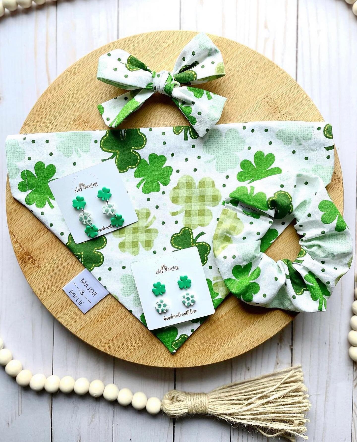 St. Patrick&rsquo;s Day is 3 weeks away! There&rsquo;s still plenty of time to shop! ☘️💚

If you haven&rsquo;t already checked out our sale section we just added a BUNCH of bandanas from all seasons!

#majorandmillie #shopsmall #smallbusiness #stpat