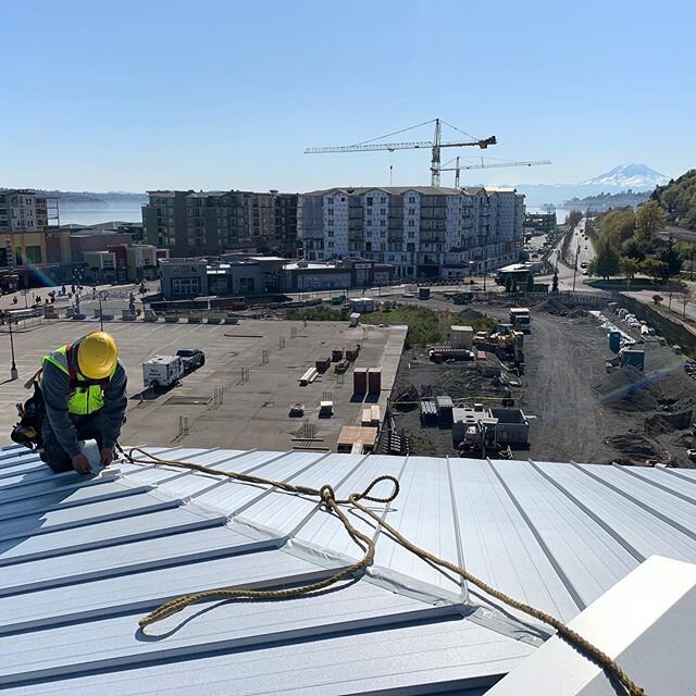 Roofing condos at point Ruston In Tacoma with Bowers Construction. Very thankful to be apart of this project!

#commercialroofing #essential #essentialworkers #roofing #metalroof #metalroofing #commercialconstruction #tacoma #pointruston