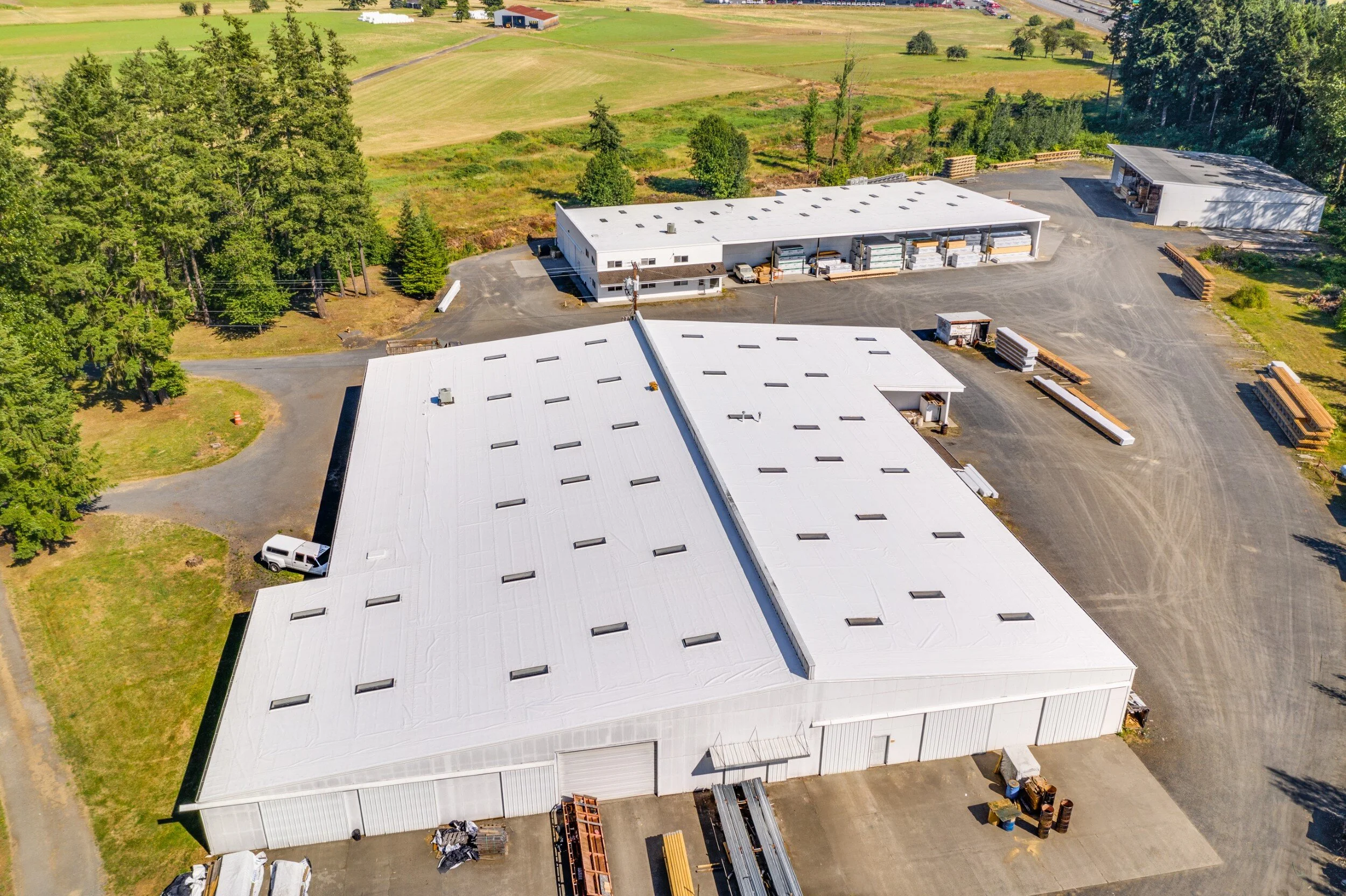 Commercial Roof Truss Company Chehalis, WA — SAFECOVER ROOFING