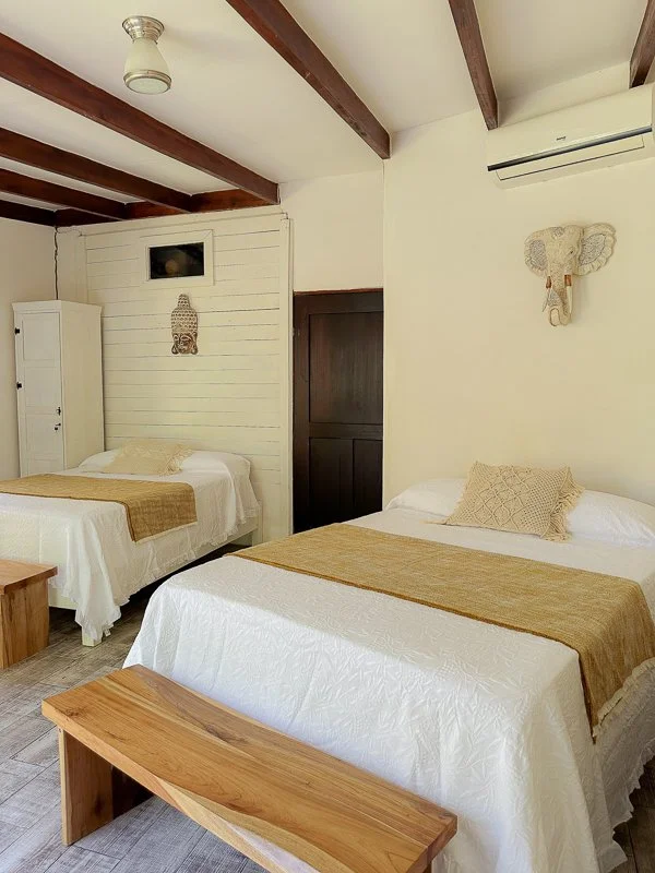 lodge-rooms-small--09-1.jpg