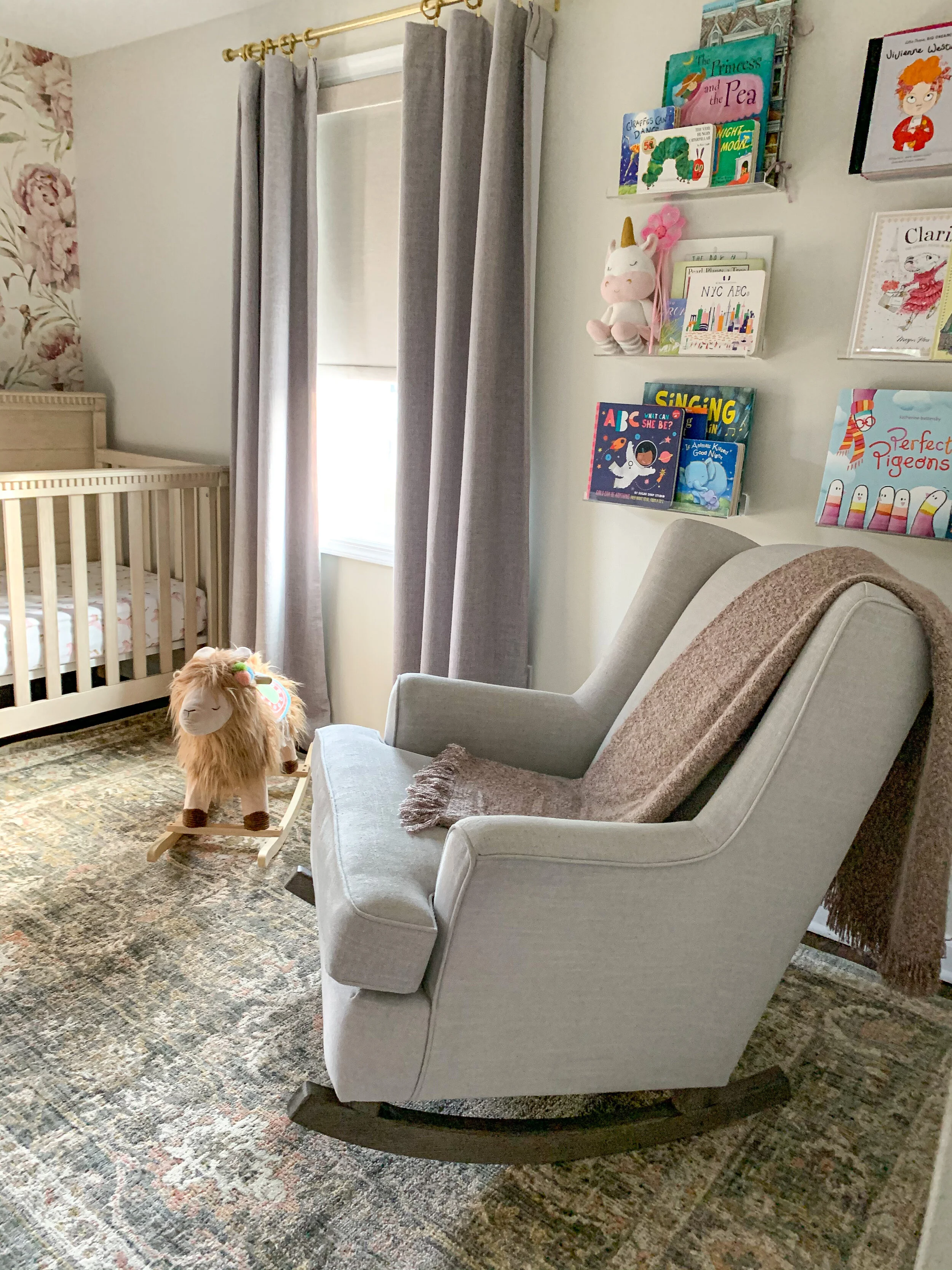 nursery-reading-corner-glider-rocking-chair-crib.JPG