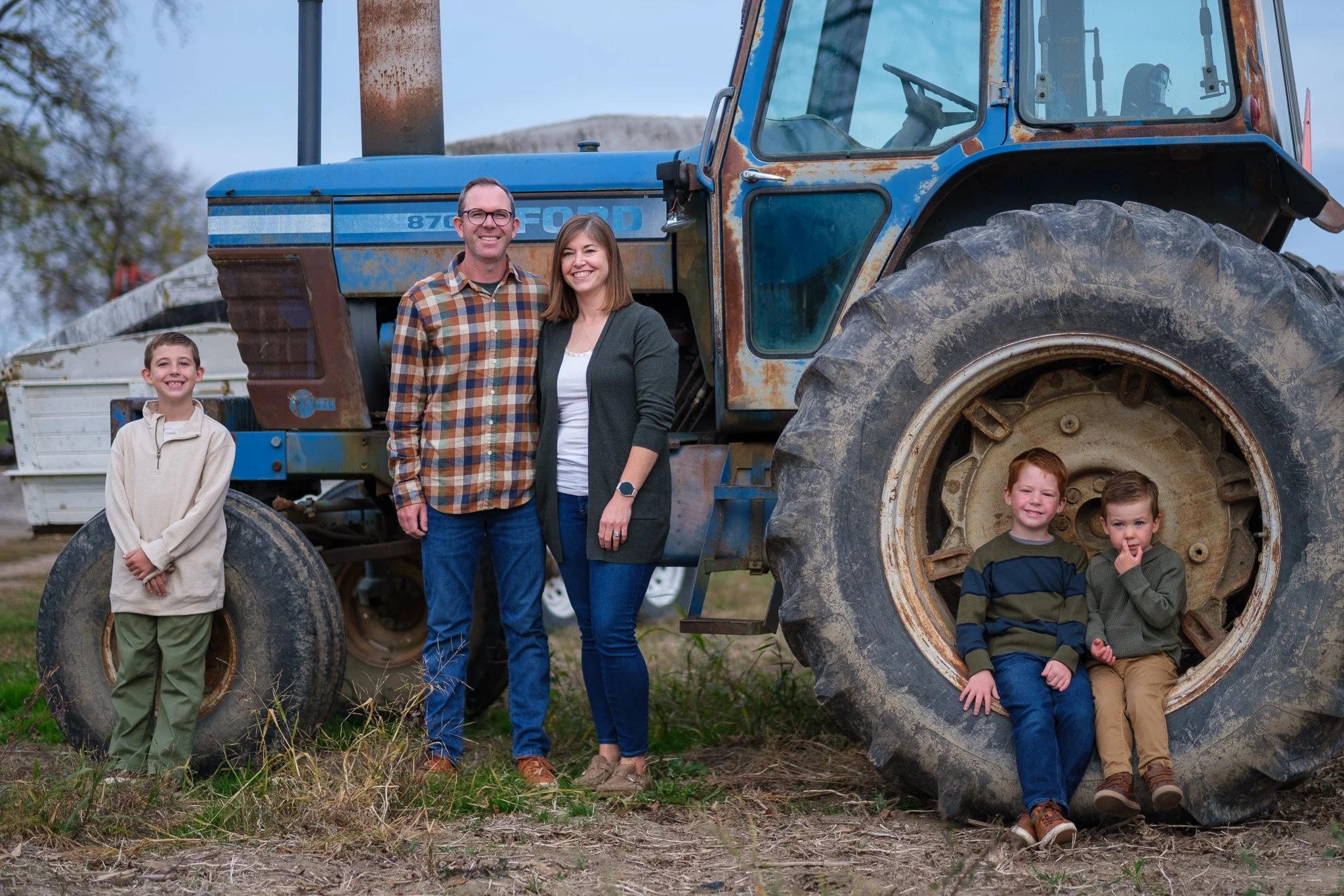 McKee Family 2025 F-01.jpg