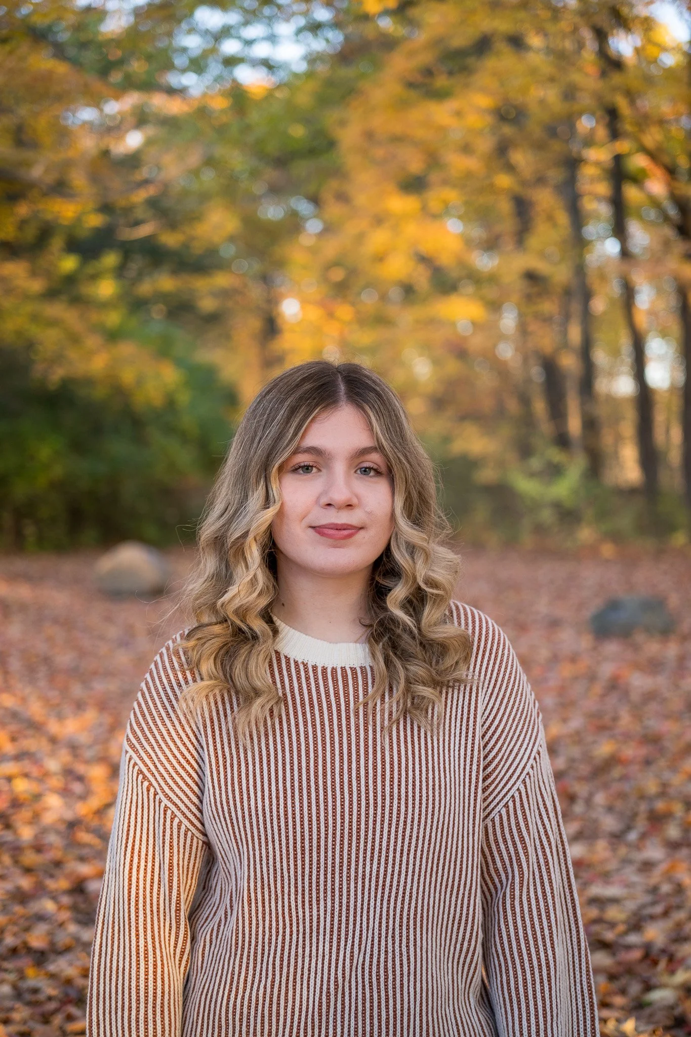 Brynn - Senior Class of 2026 Fall-29.jpg