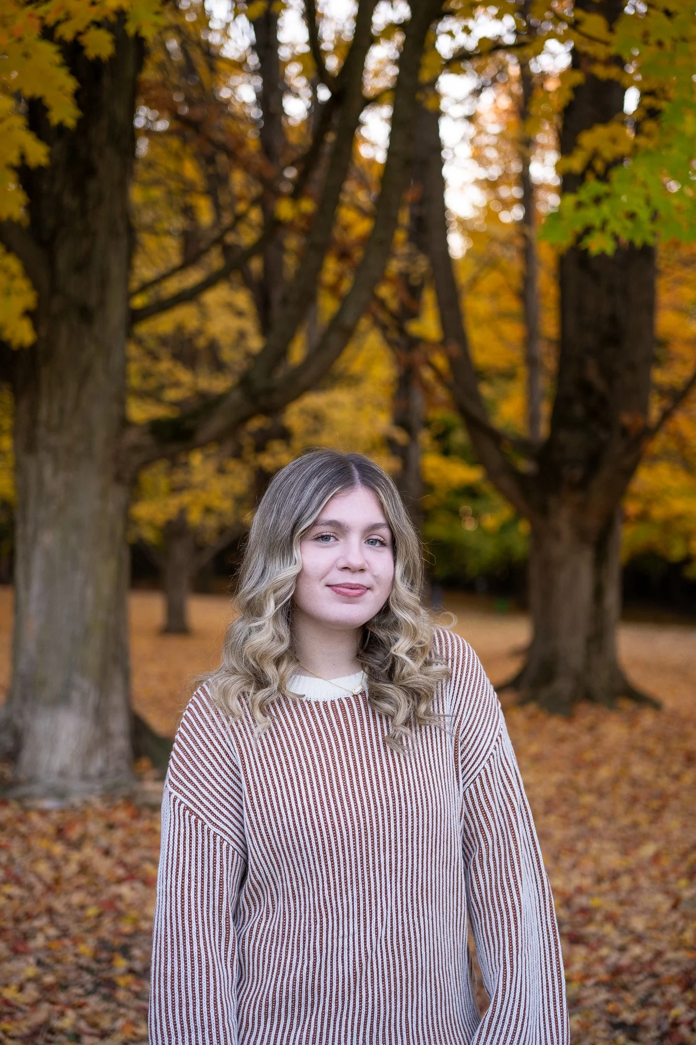 Brynn - Senior Class of 2026 Fall-03.jpg