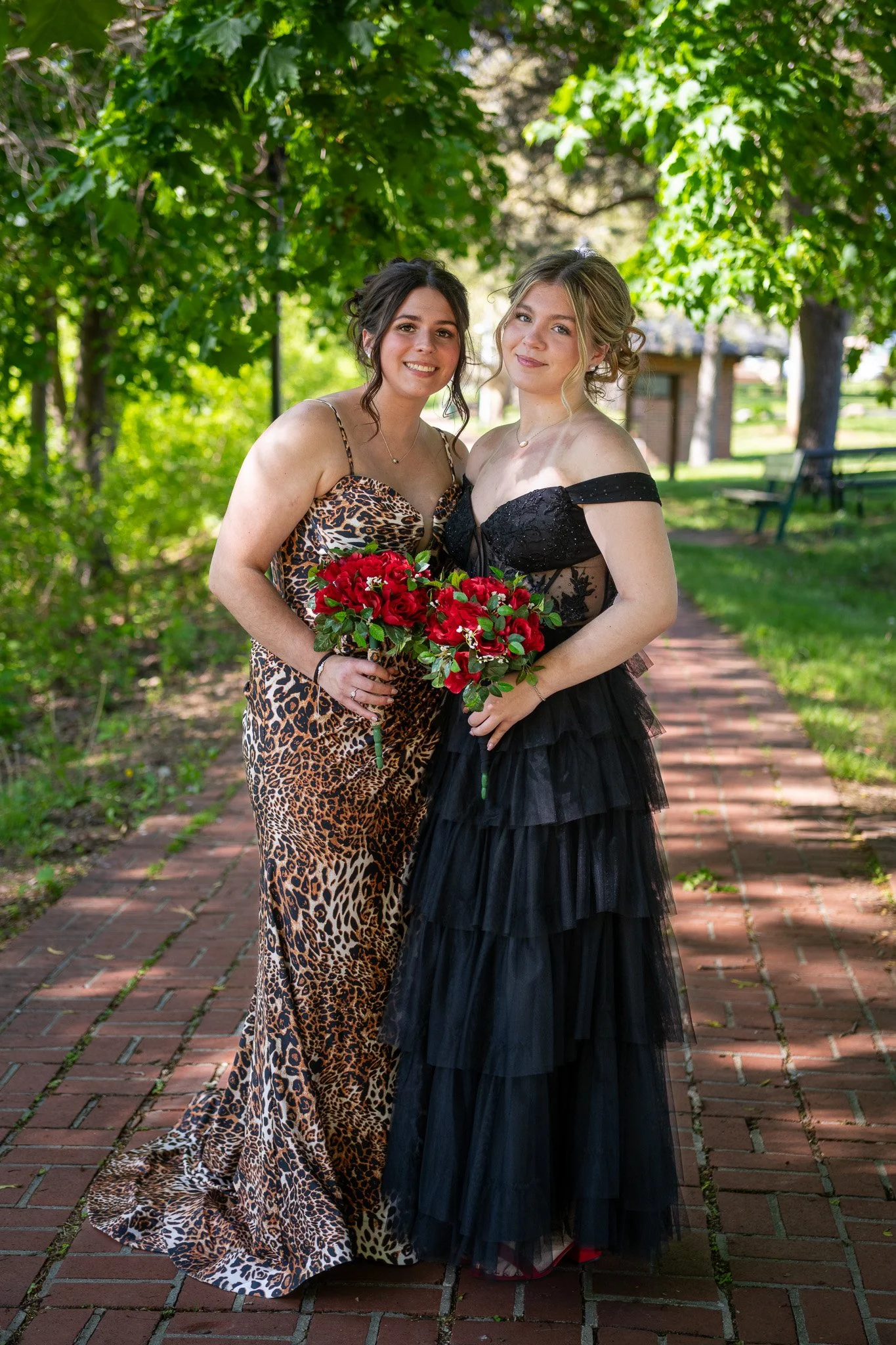 Brynn & Noah 051626 Senior Prom-17.jpg