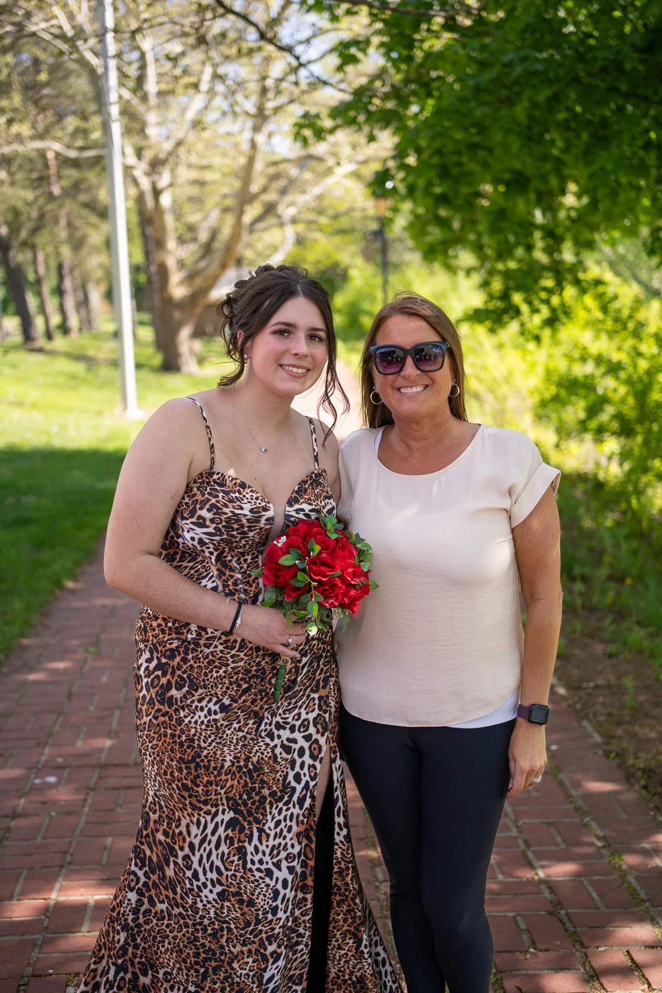 Brynn & Noah 051626 Senior Prom-13.jpg