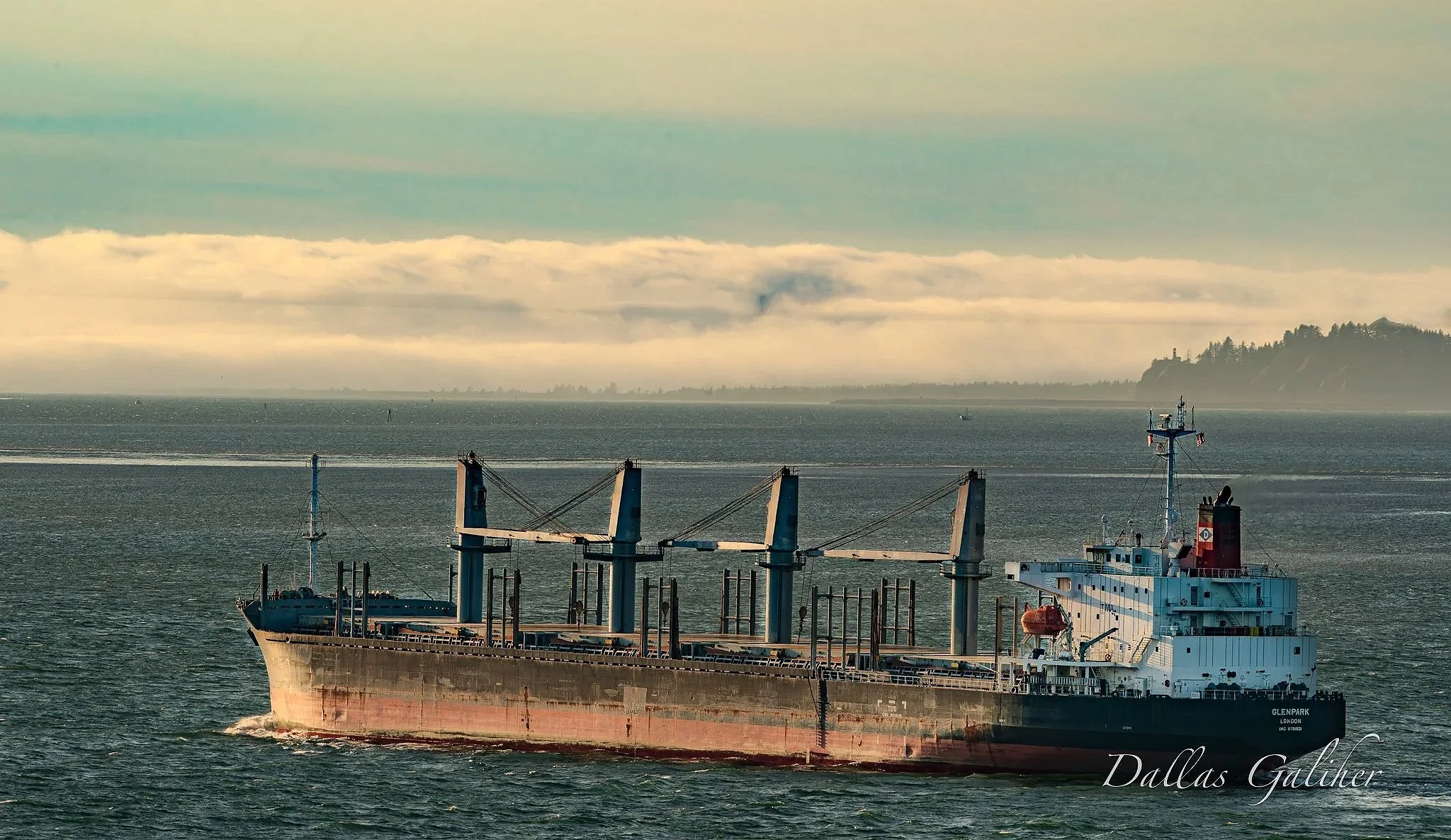 Cargo vessel Astoria 