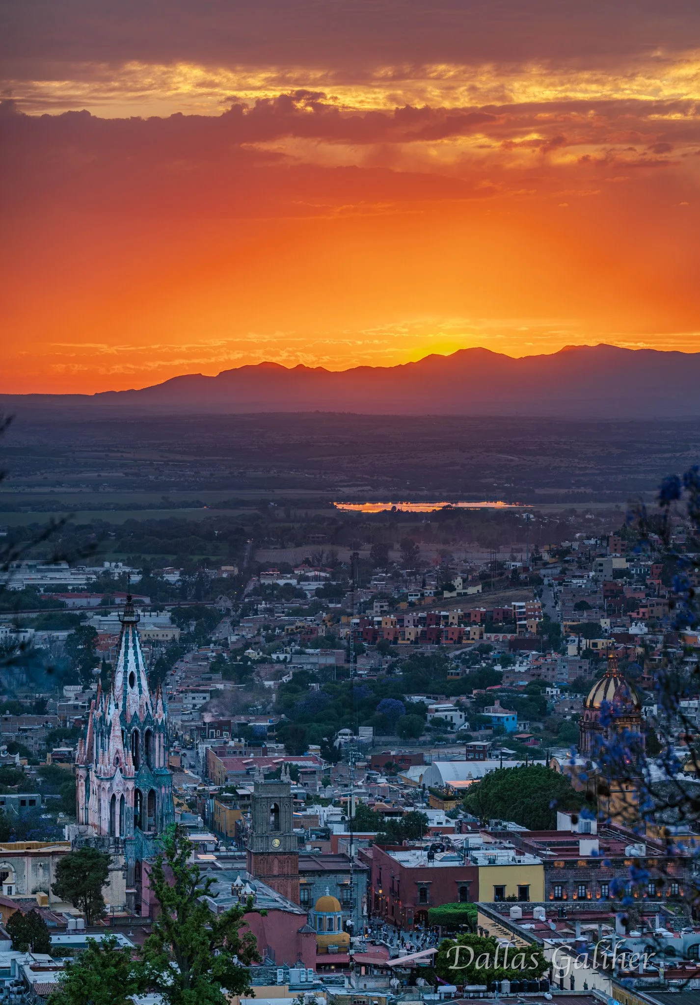Parroquia de San Miguel Arcangel 
San Miguel de Allende sunset