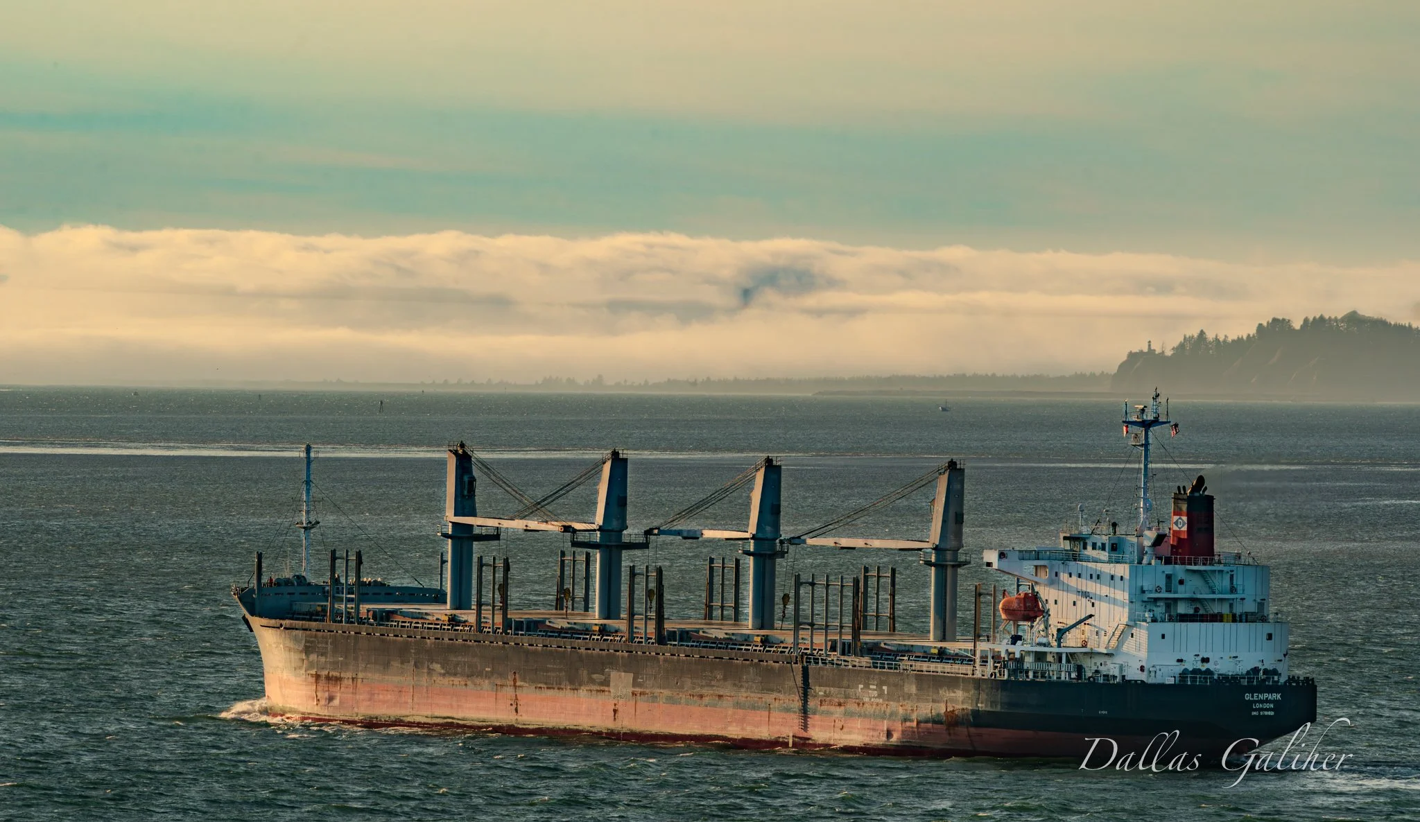 Cargo vessel Astoria 