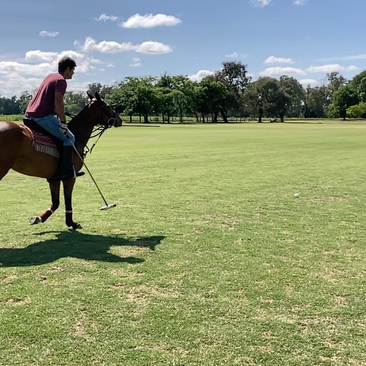 Practicando penales y ejercicios de definici&oacute;n!

Practicing penalties and scoring drills!
🐴🇦🇷