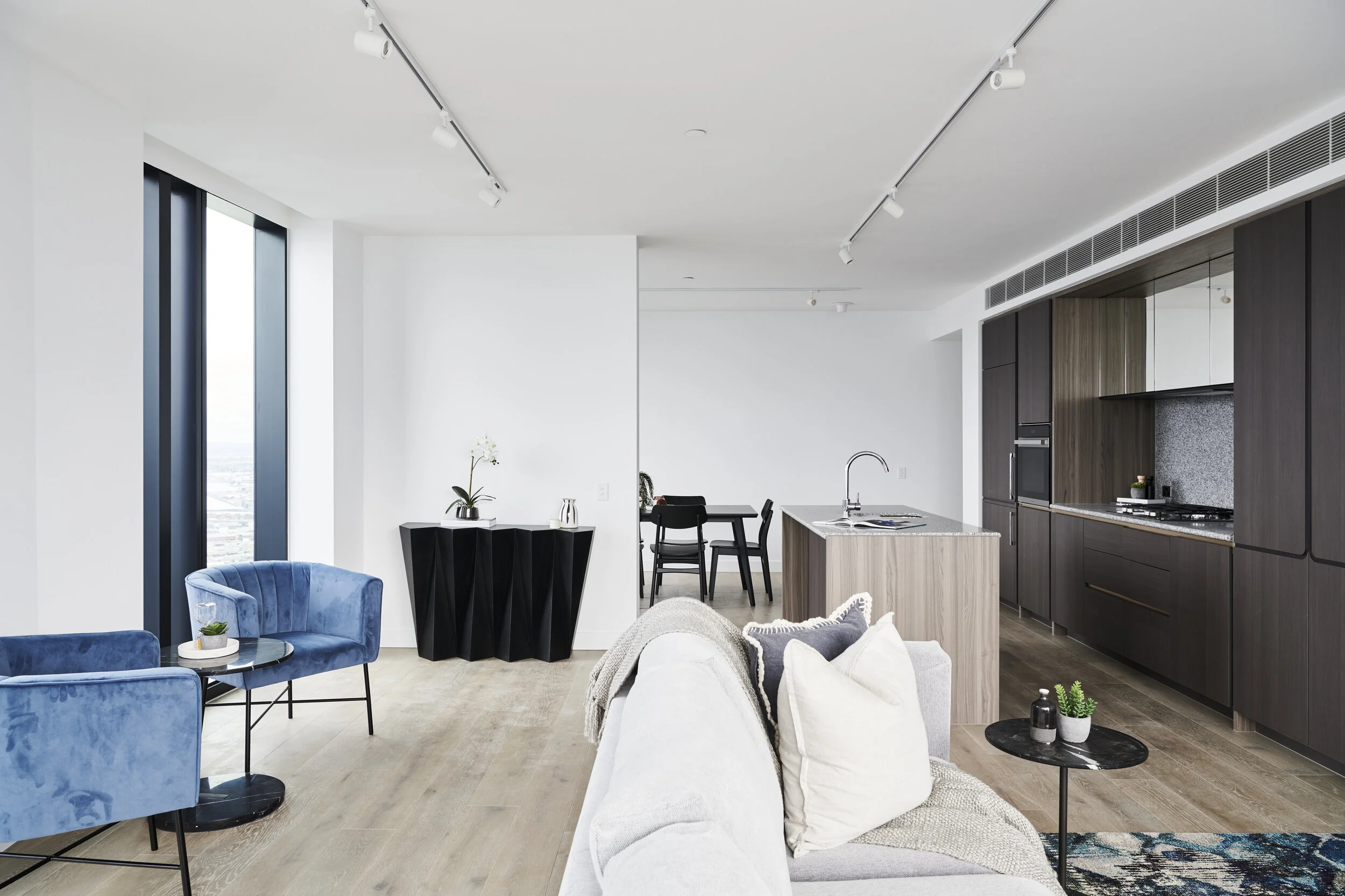 twostyle November_Simon Shiff_0 3.jpg