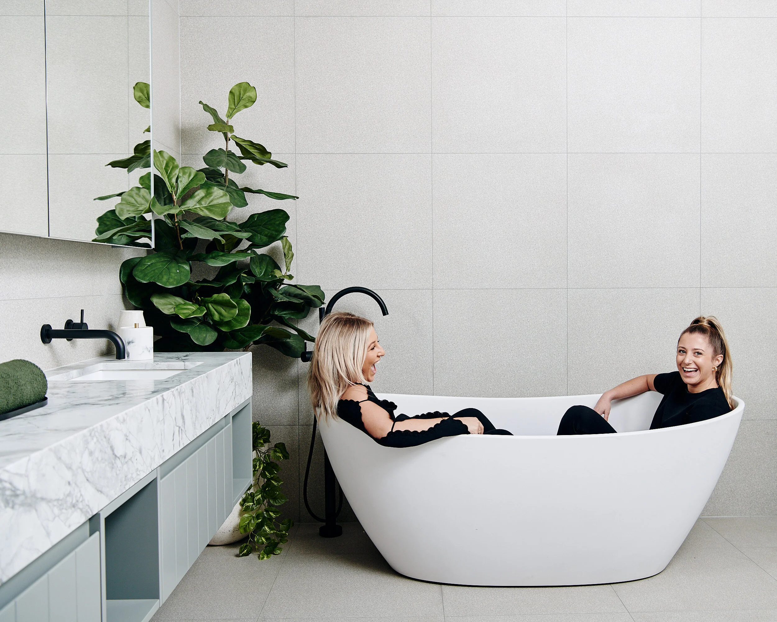 Twostyle Sorrento_Simon Shiff_0 4.jpg