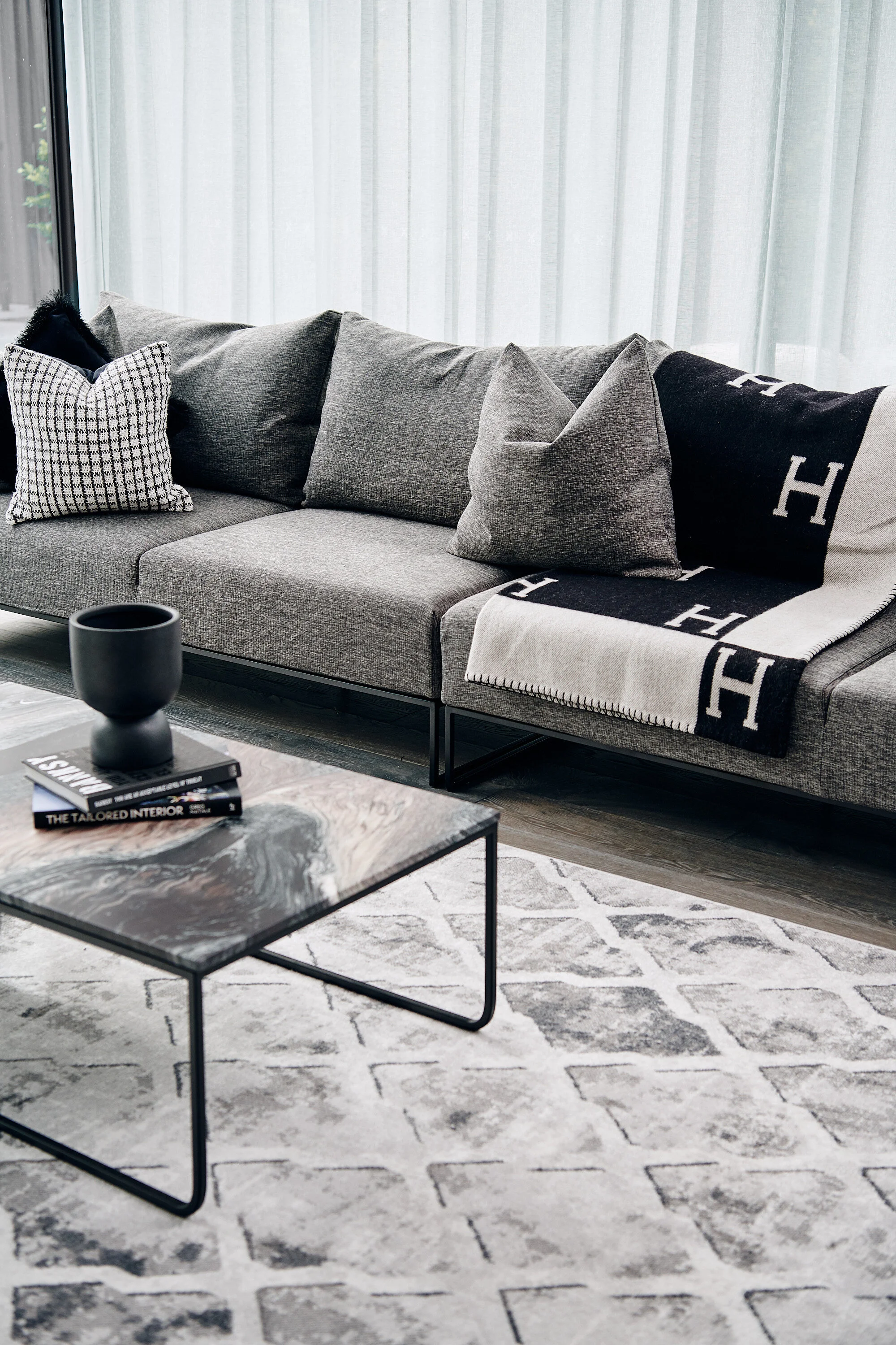 Twostyle Sorrento_Simon Shiff_0 50.jpg