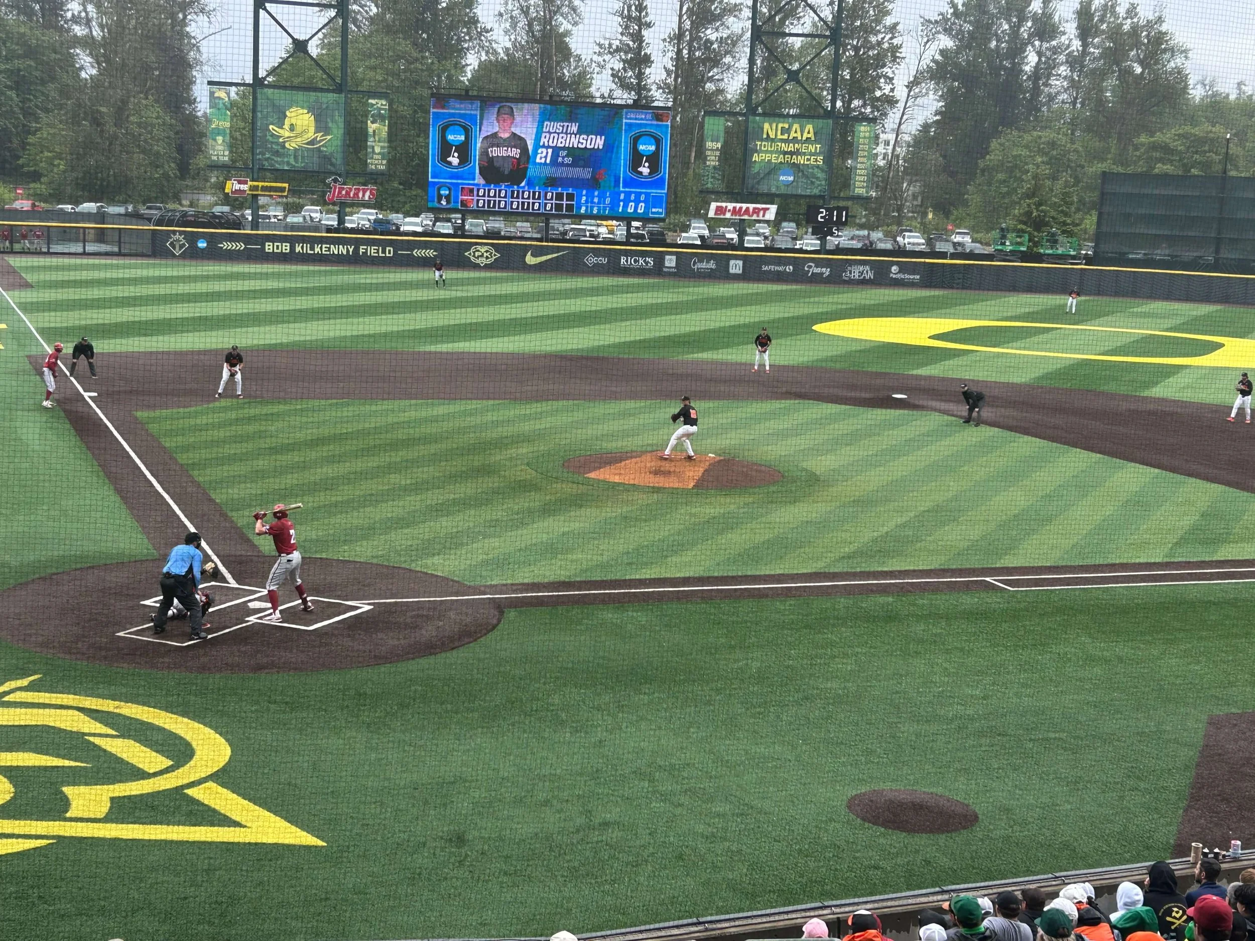 Ducks advance, but Cougars send Beavers into losers’ bracket
