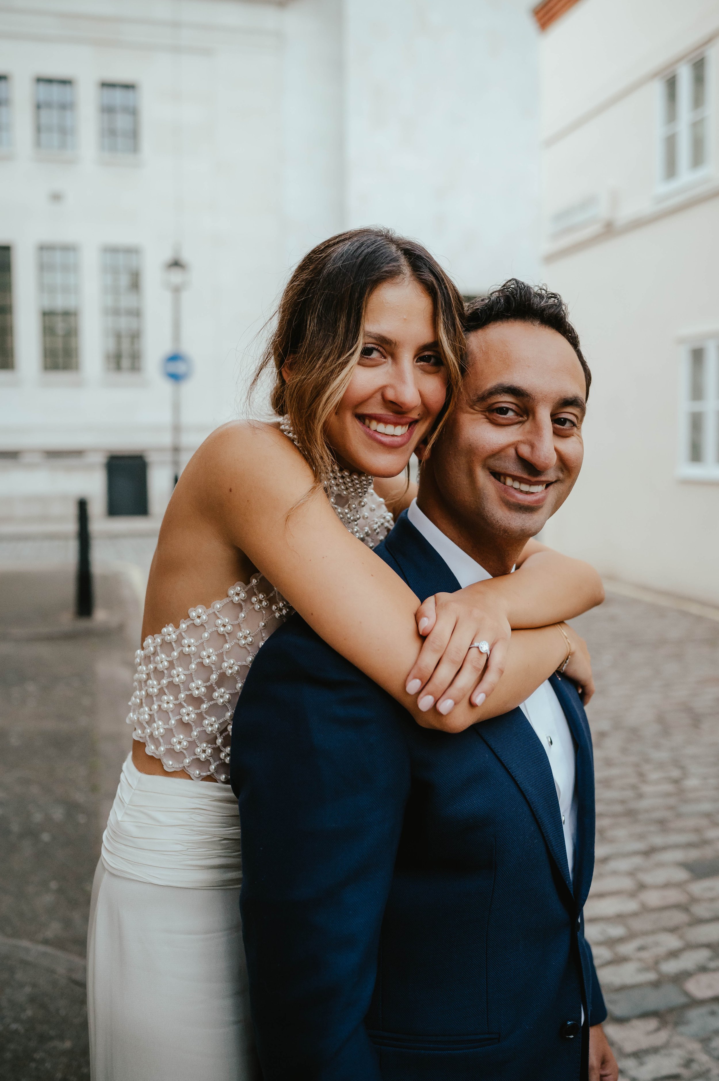 bride and groom portraits in London streets