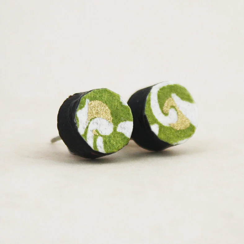 floral_earrings_greenB1.jpg