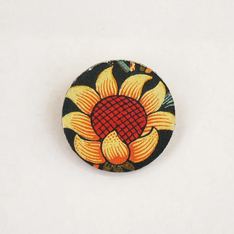 floral_brooch_orangeA.jpg