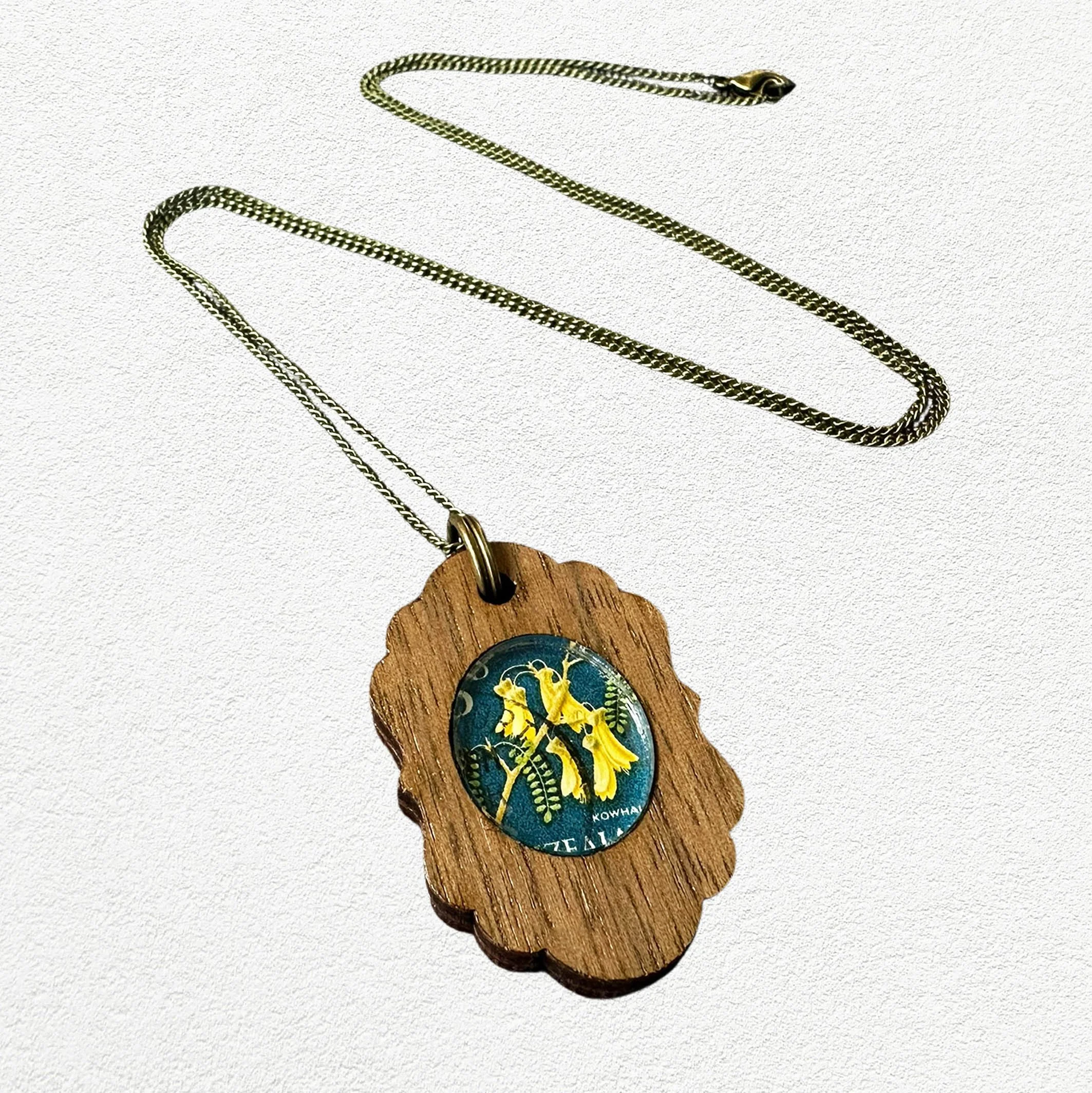 Stamp_necklace_oval_small_kowhaiA2.jpg