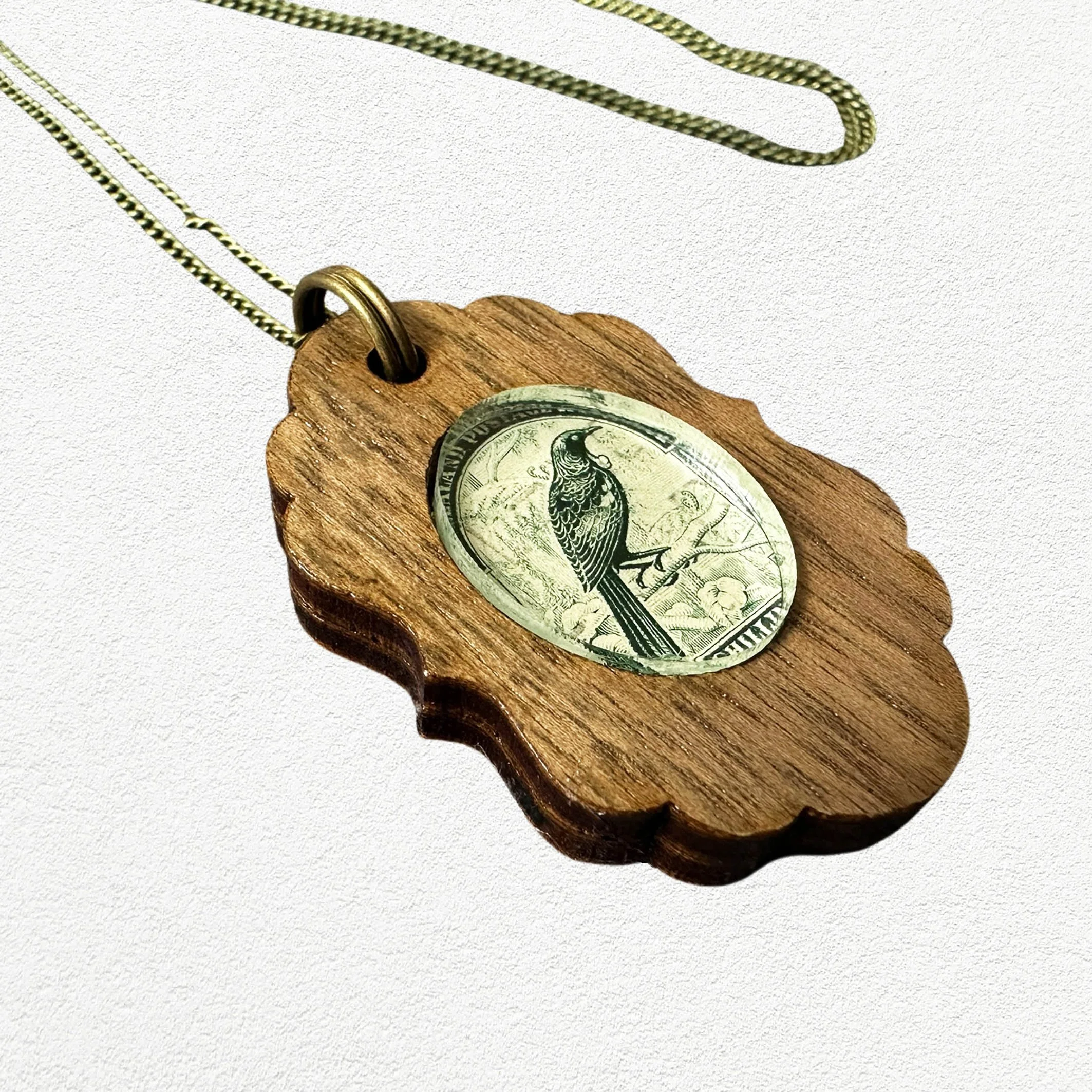 Stamp_necklace_oval_small_tuiA4.jpg