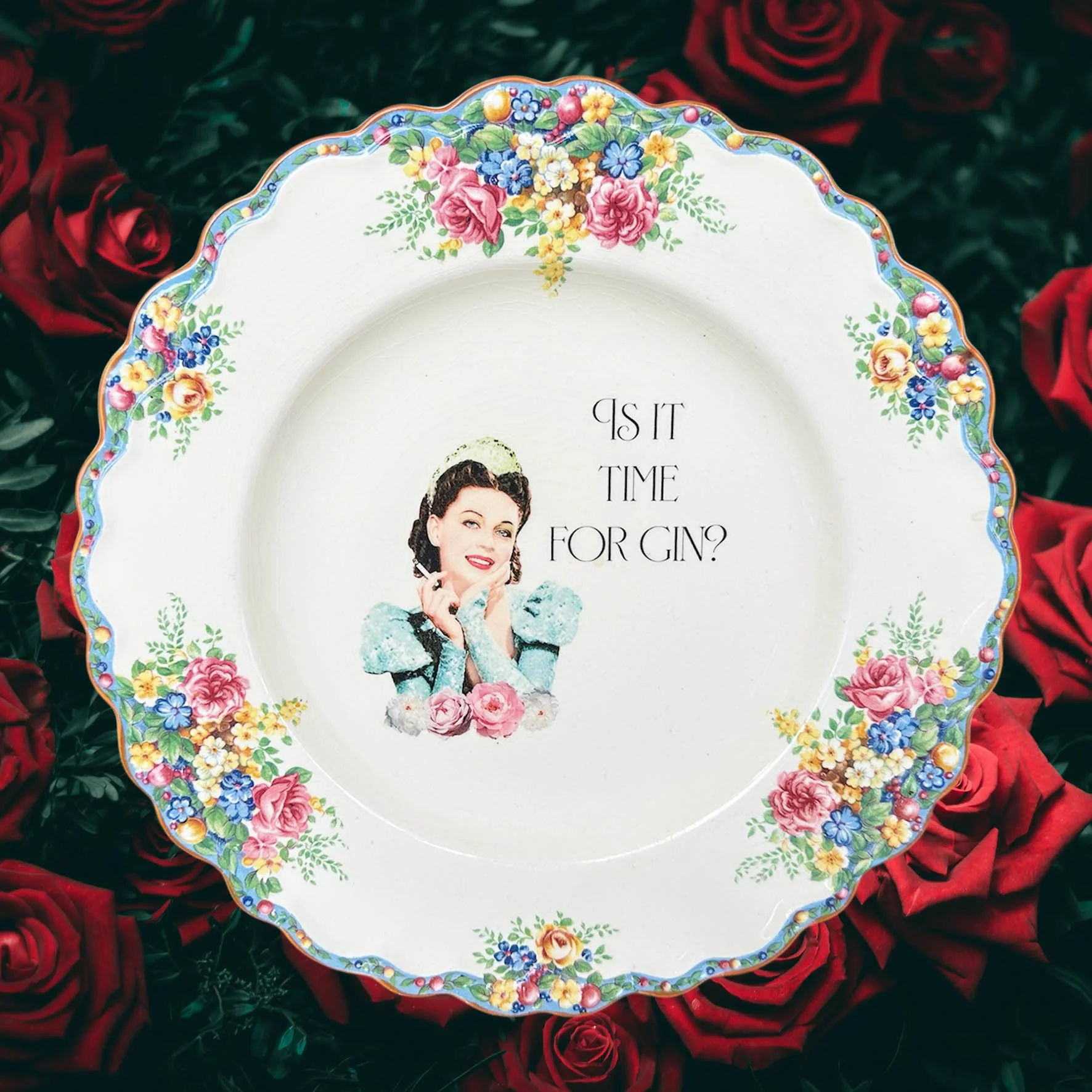 Plate with a picture of a woman and the quote “Is it time for gin?”