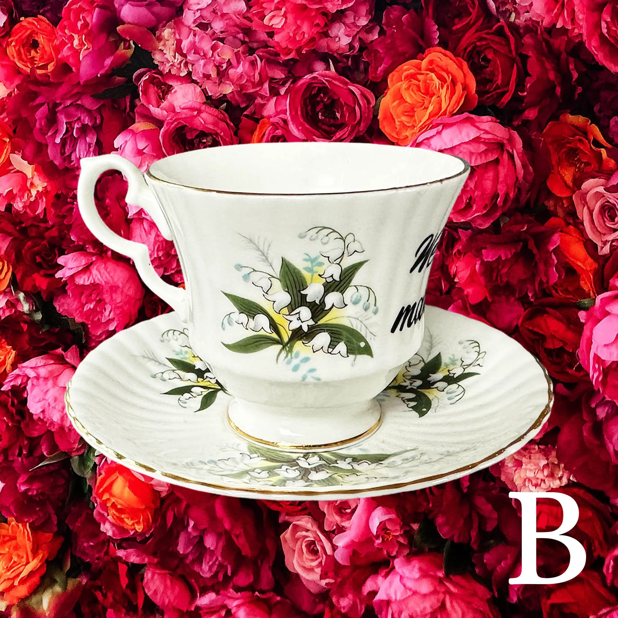 Tea_cup_were_all_mad_hereA6.jpg