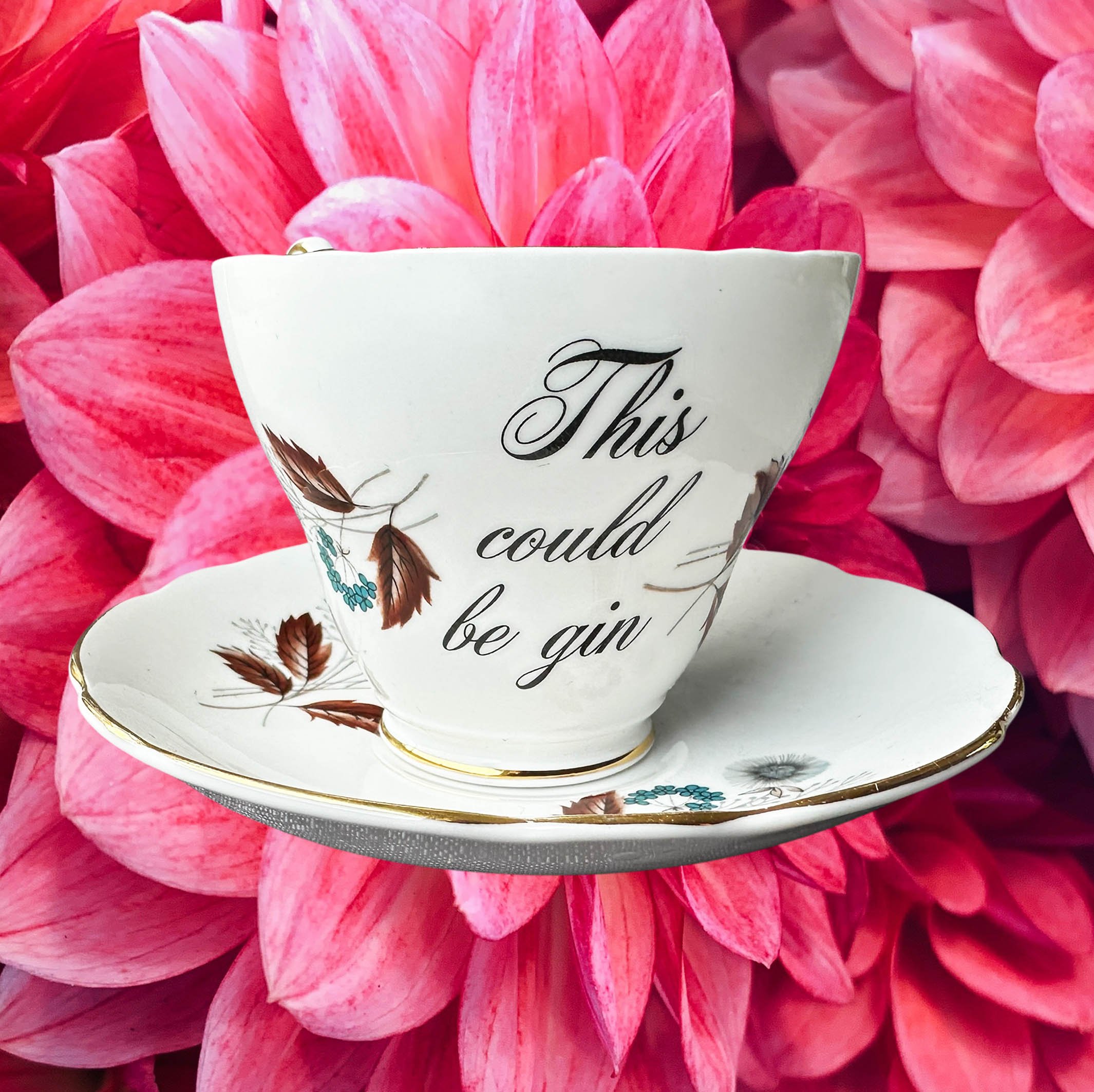 Tea_cup_this_could_be_ginL1.jpg