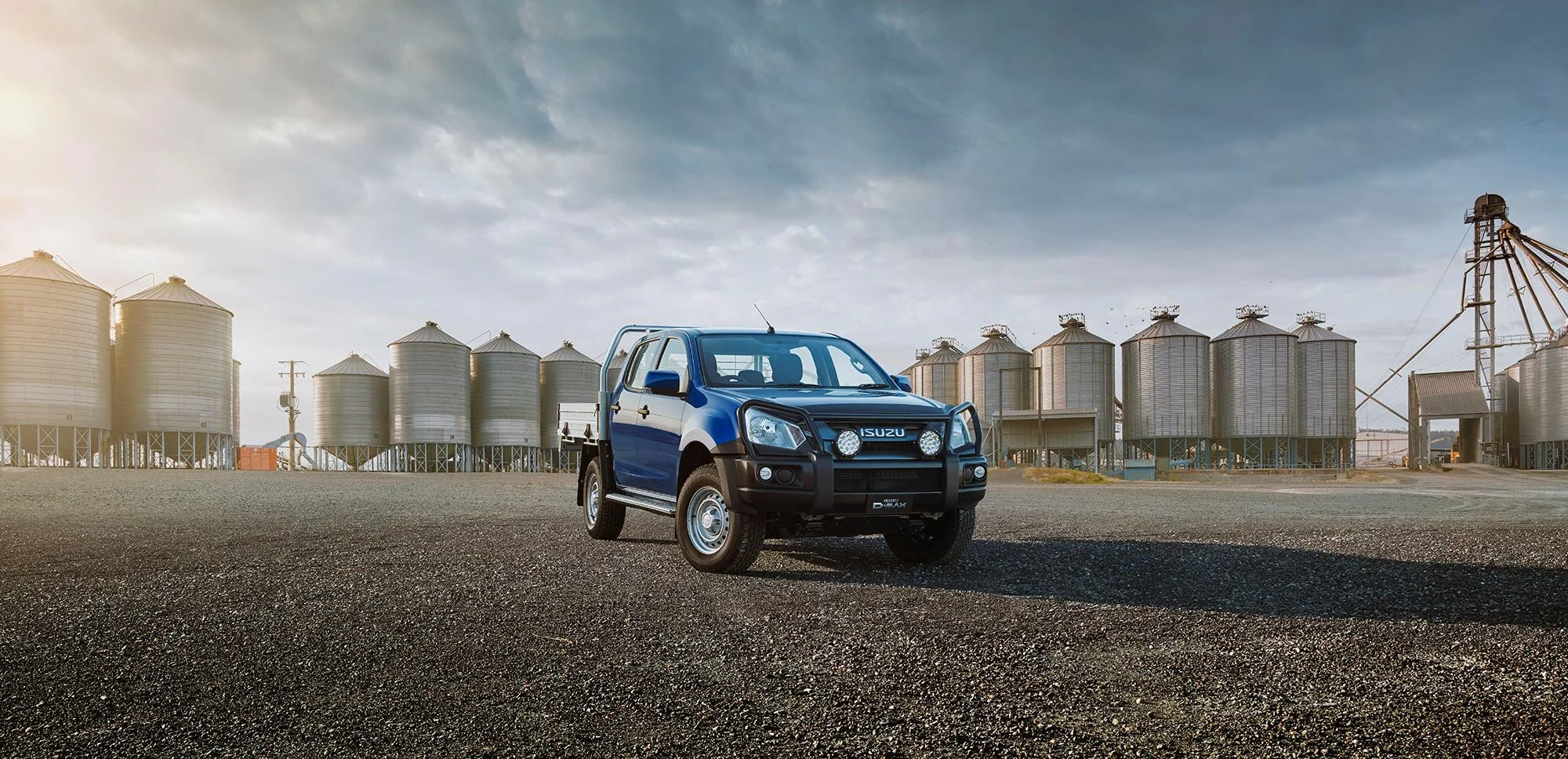 Erik Williamson Photographer | Automotive Photography | Isuzu | DMAX | Farm Mate