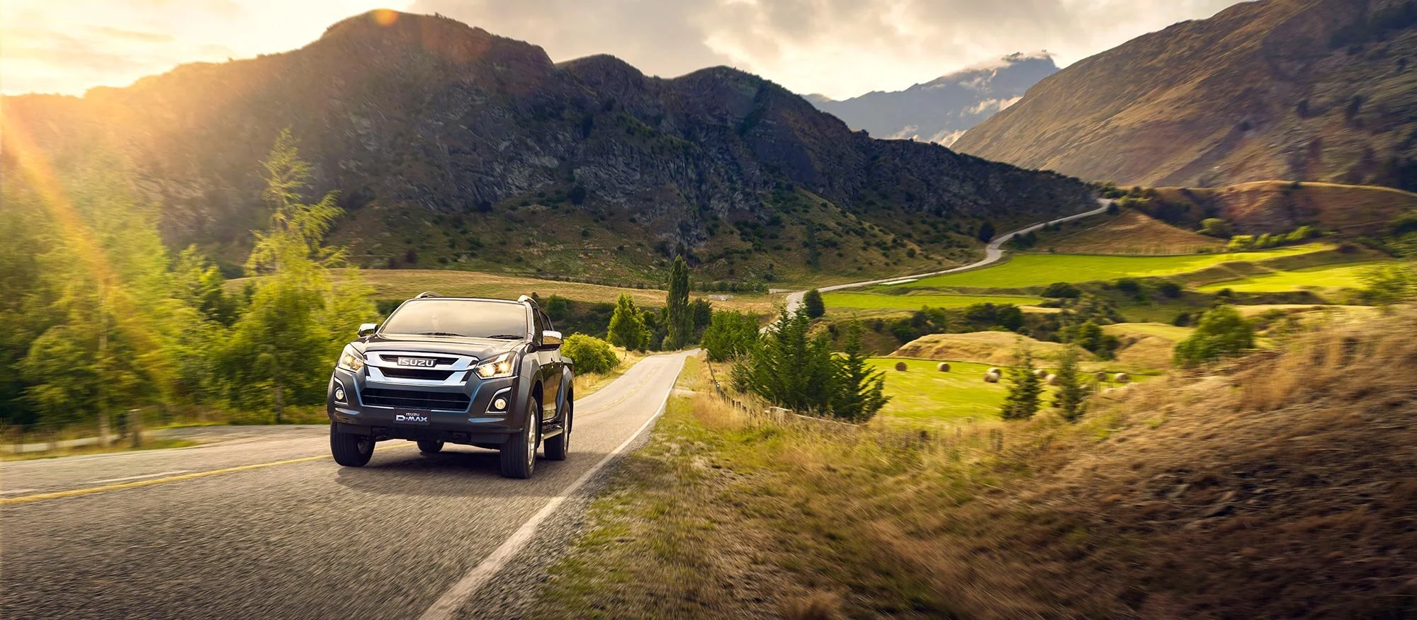 Erik Williamson Photographer | Automotive Photography | Isuzu | DMAX | Fuel economy