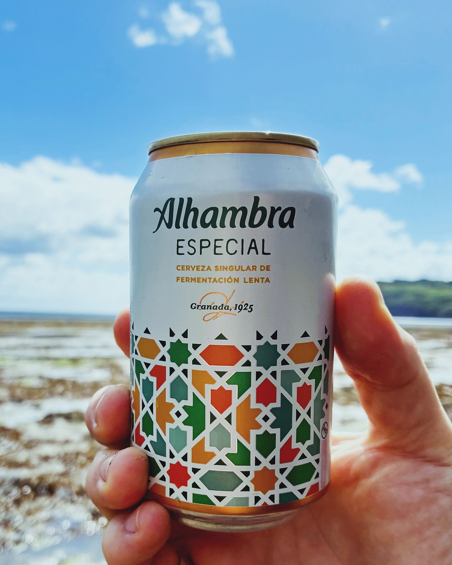 Not quite Andalusia..but still pretty tasty on the Yorkshire Riviera ☀️🍺

Brewed IN SPAIN &amp; imported by us 😁

#beer #beerlover #beertime #lager #spanishlager #brewedinspain #summerbeer #summerbeers #alhambra #yorkshire #yorkshirecoast #yorkshir