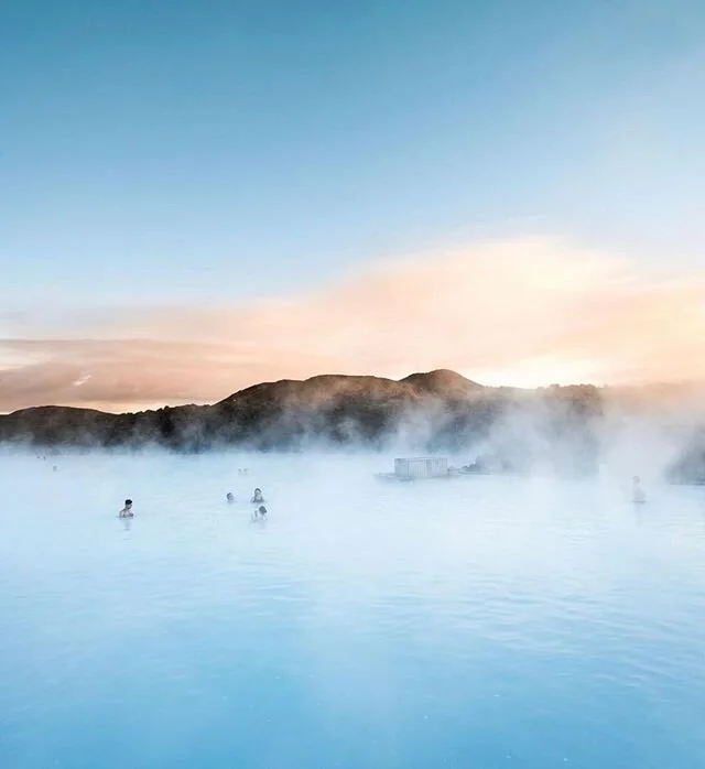 💦 Blue Lagoon
.
#wowair #iceland #bluelagoon
.
@bluelagoonis