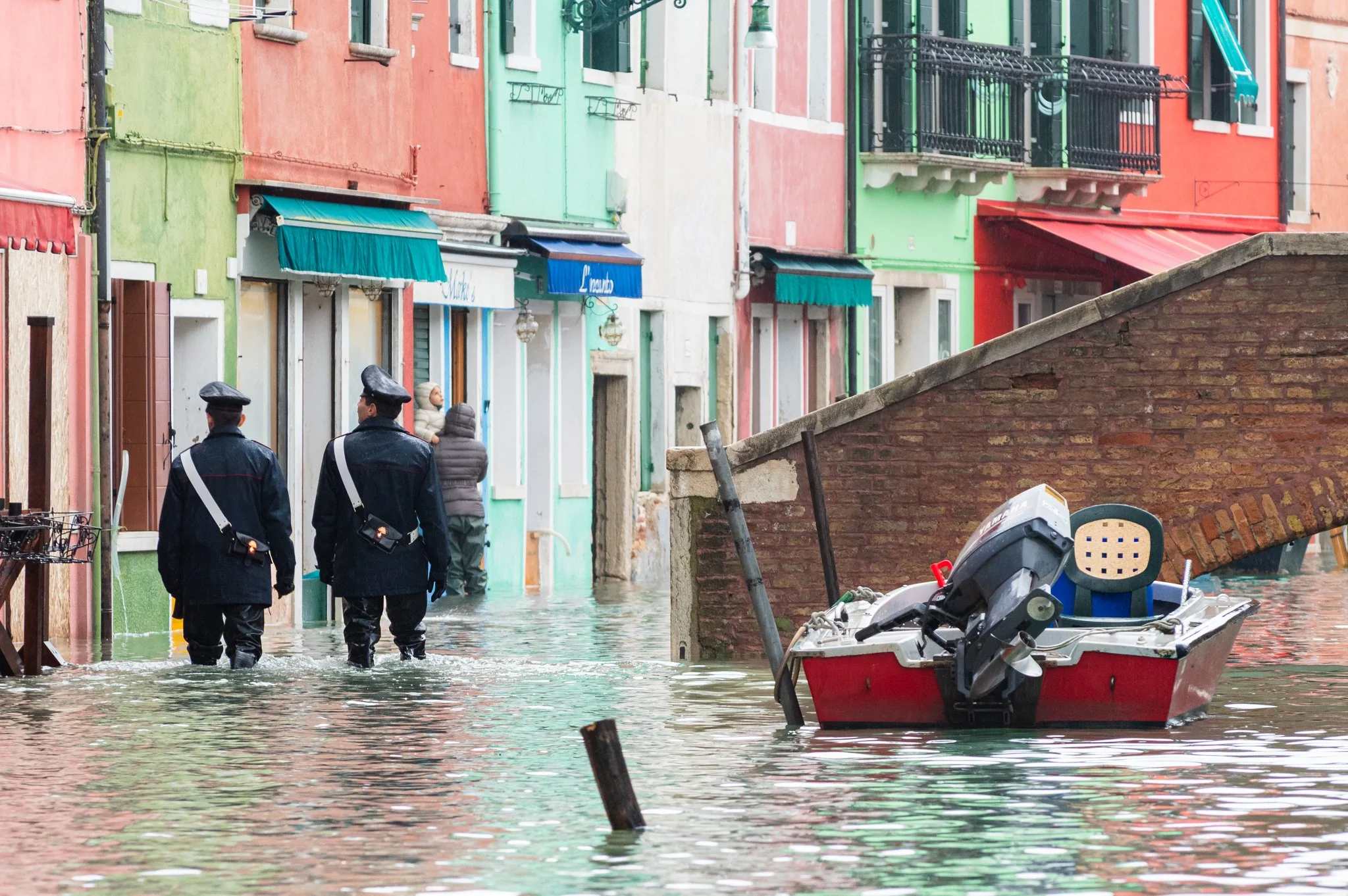 Burano Restare 2.jpg