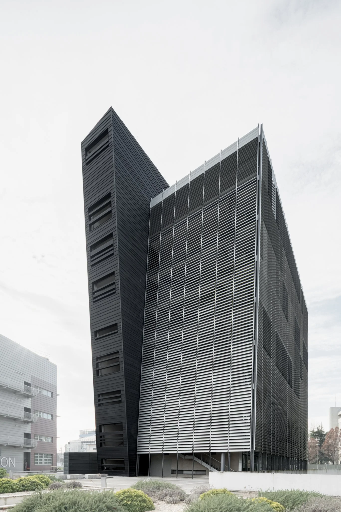 Ca' Foscari – Palazzo Alfa, Mestre, Venezia. Architetti: Studio Architetto Mar