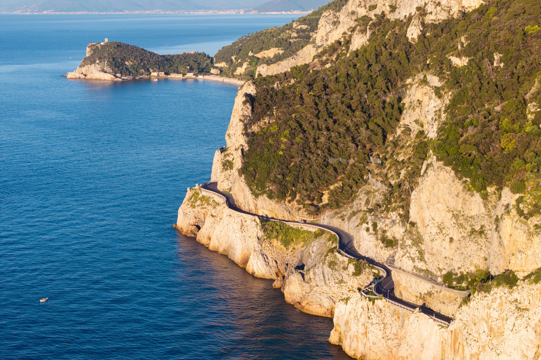 Golfo dell'Isola 3.jpg