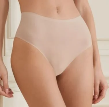 chantell high thong.JPG