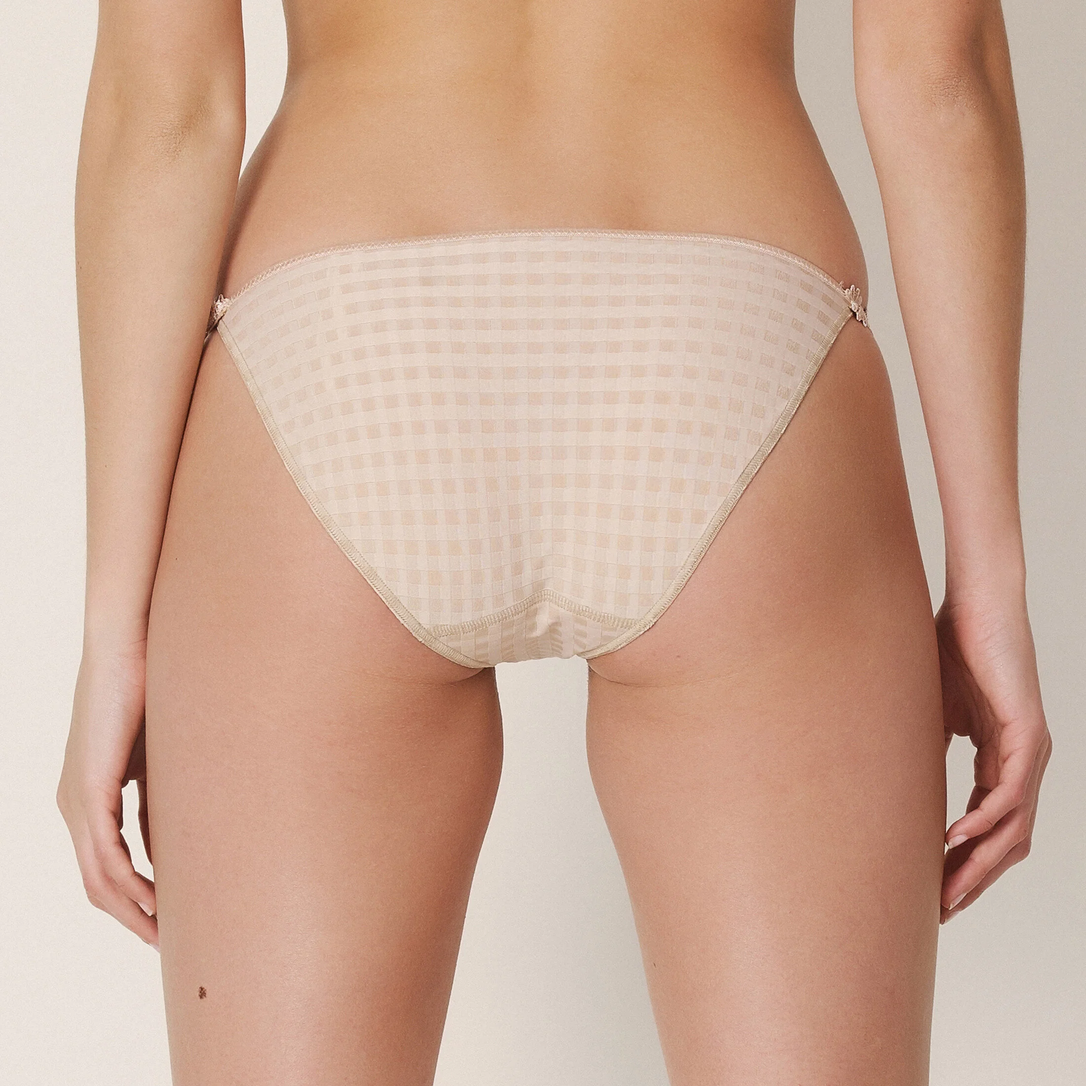 Avero Low Waist Briefs