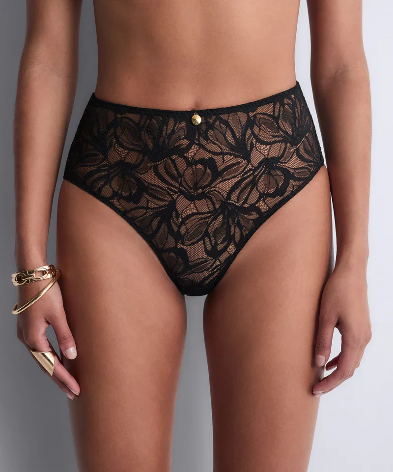 5I24_BLAK_2 (1).webp