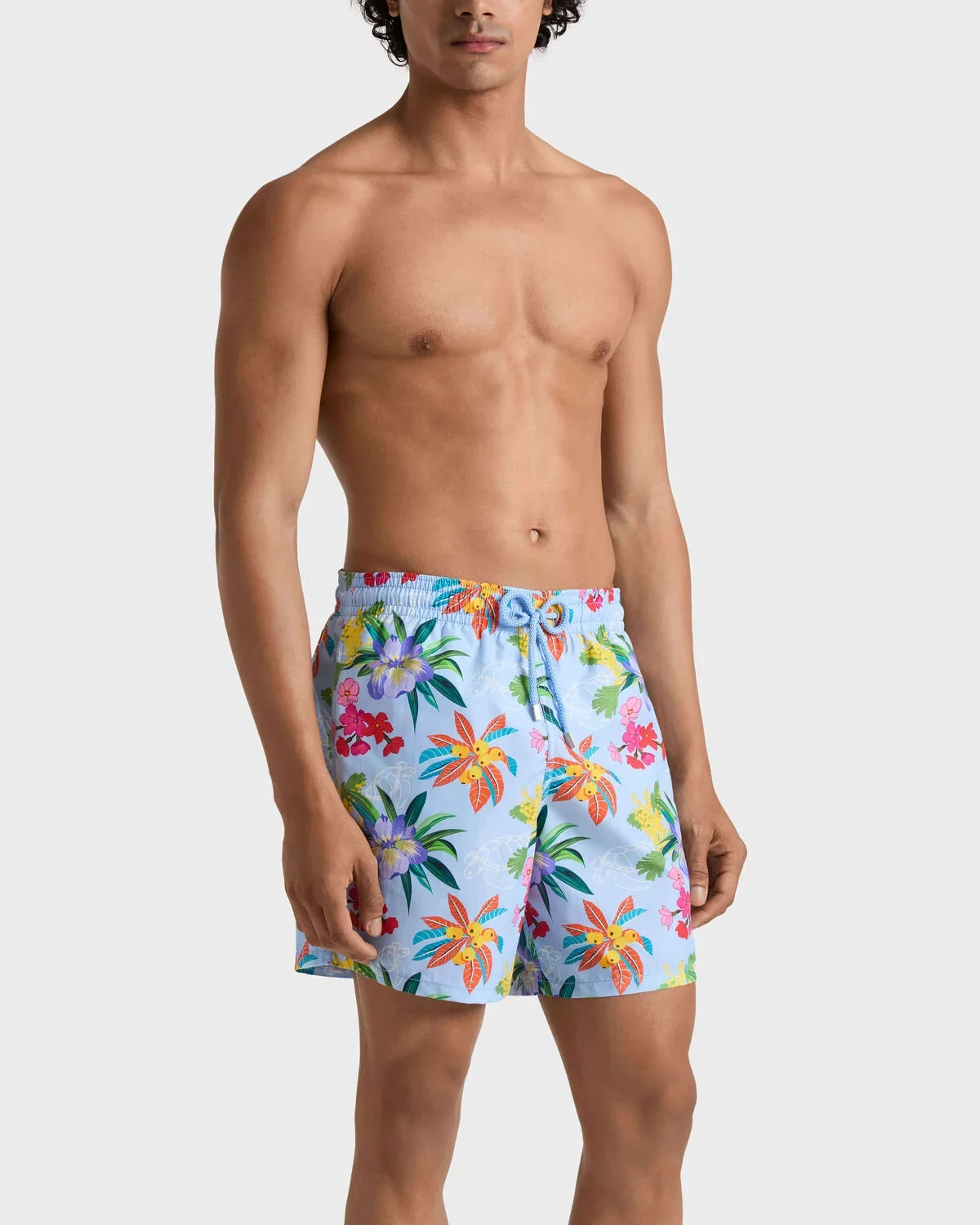 MOOEB141-603-frontworn-3240x4050.webp