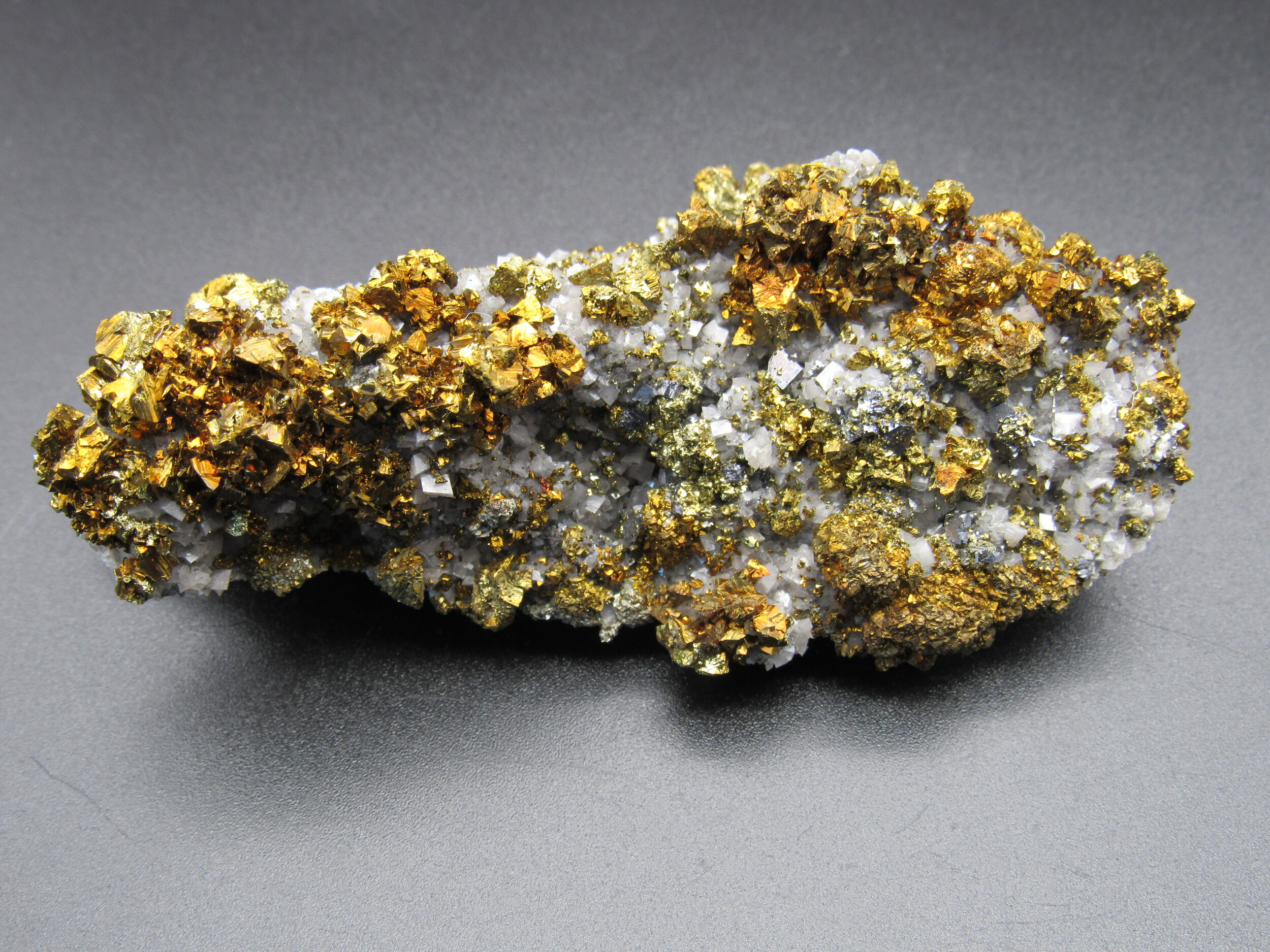 Chalcopyrite  -  Missouri