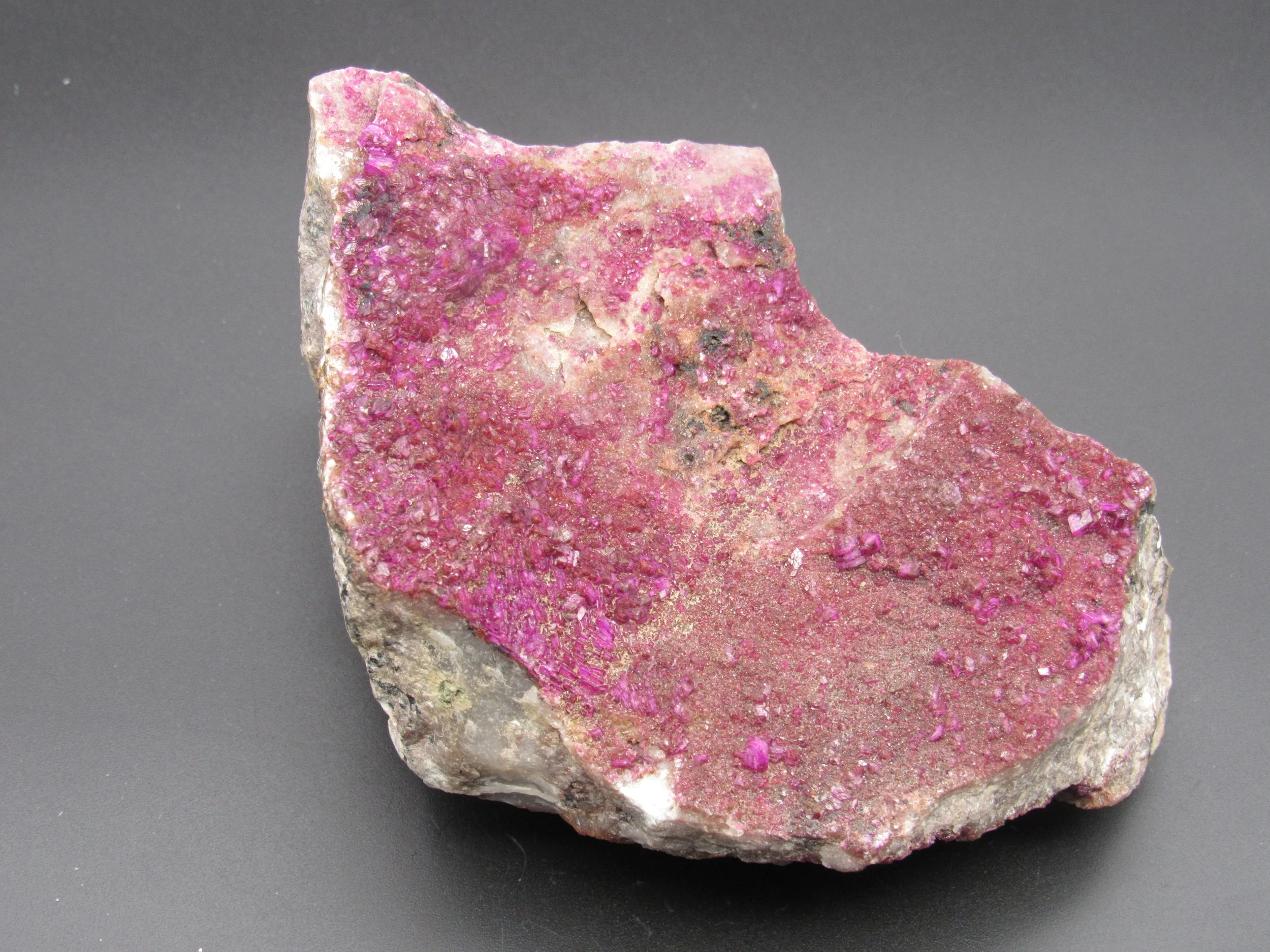 Cobaltoan  Dolomite - Democratic Republic of Congo