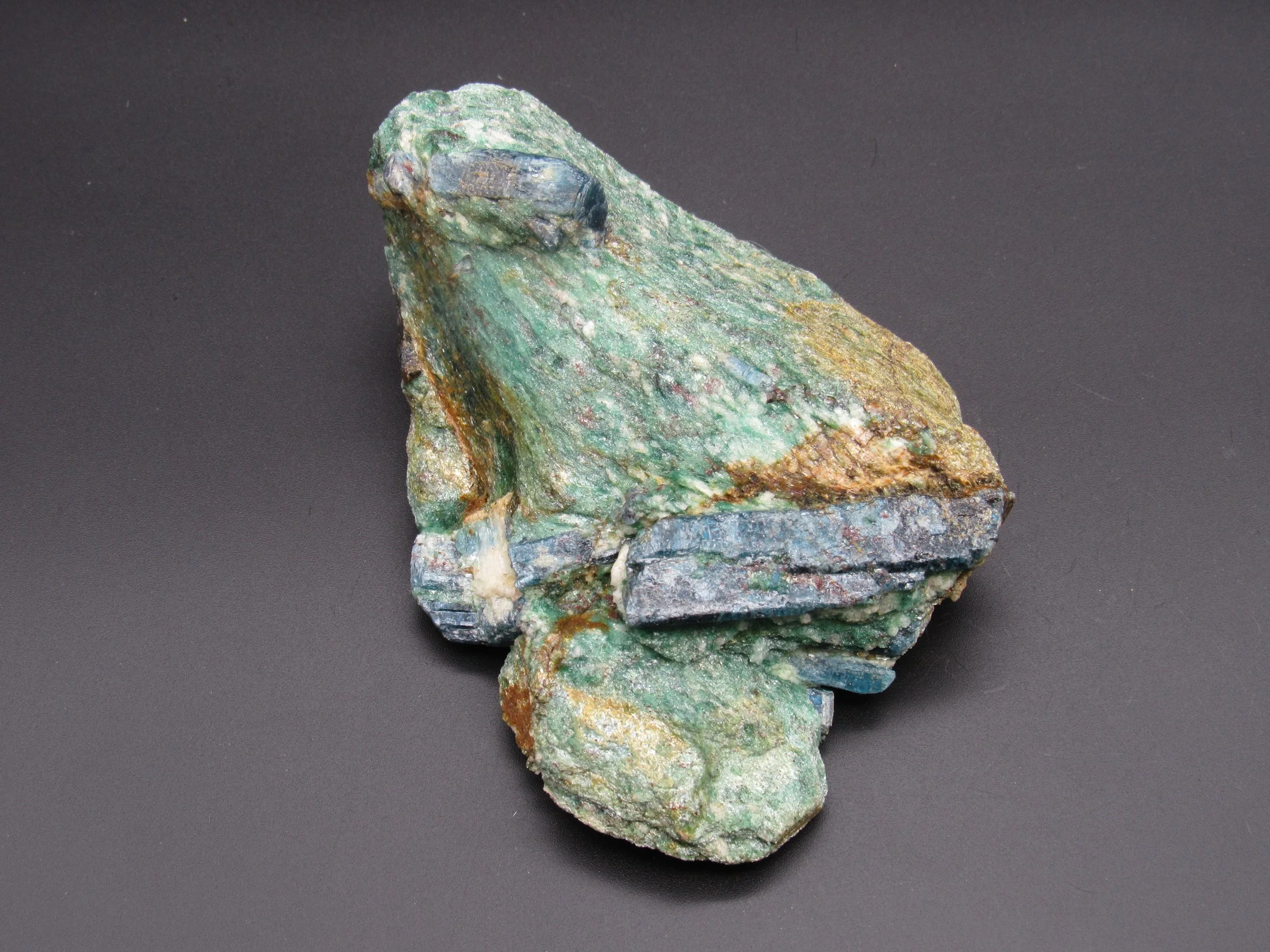 Kyanite in Fuchsite  - Zimbabwe