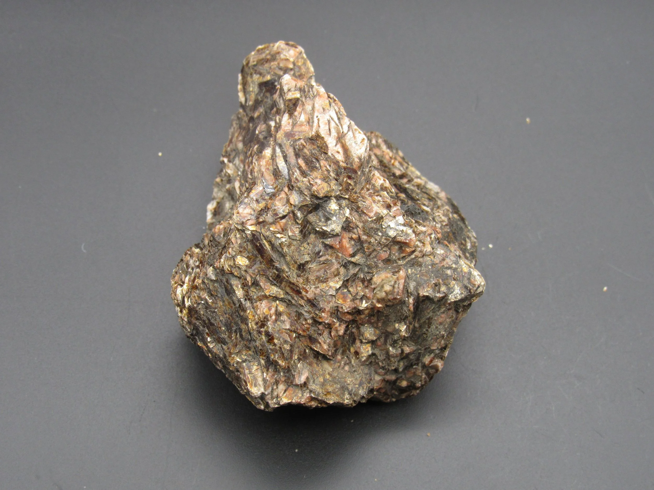 Astrophyllite  -  Russia