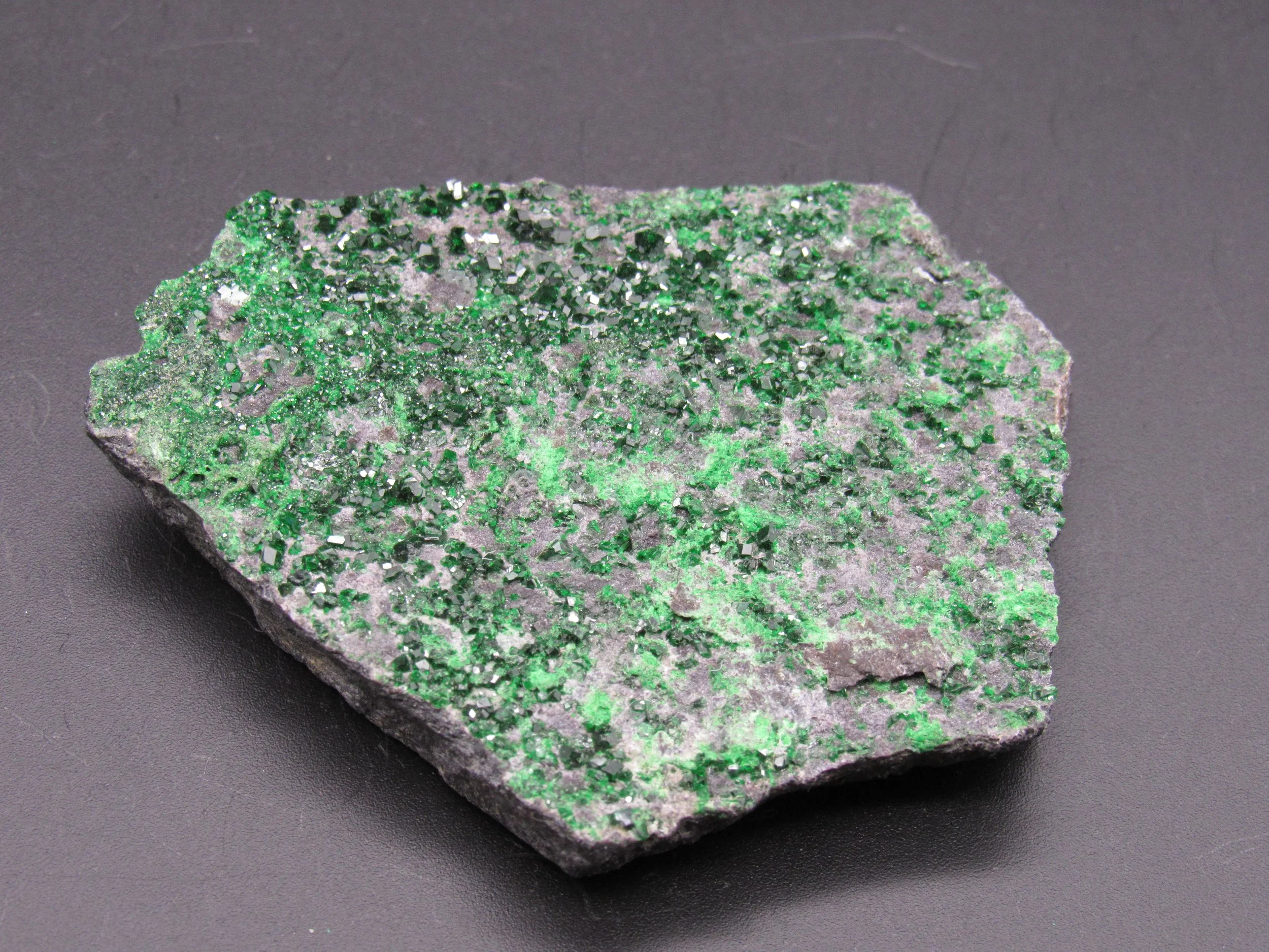 Garnet (var. Uvarovite) - Russia